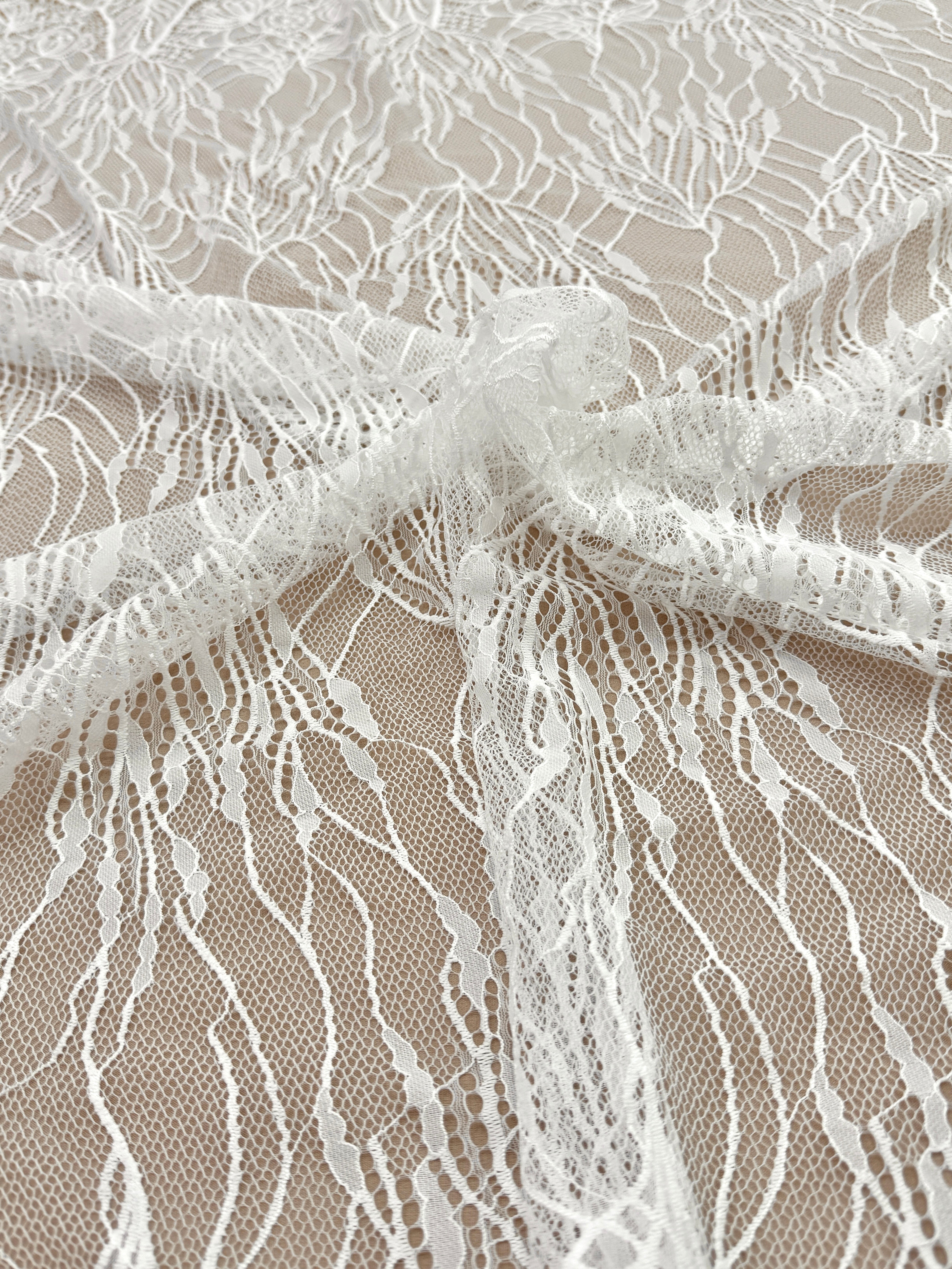 Dantelă Chantilly Ivory - Cupon 3 m