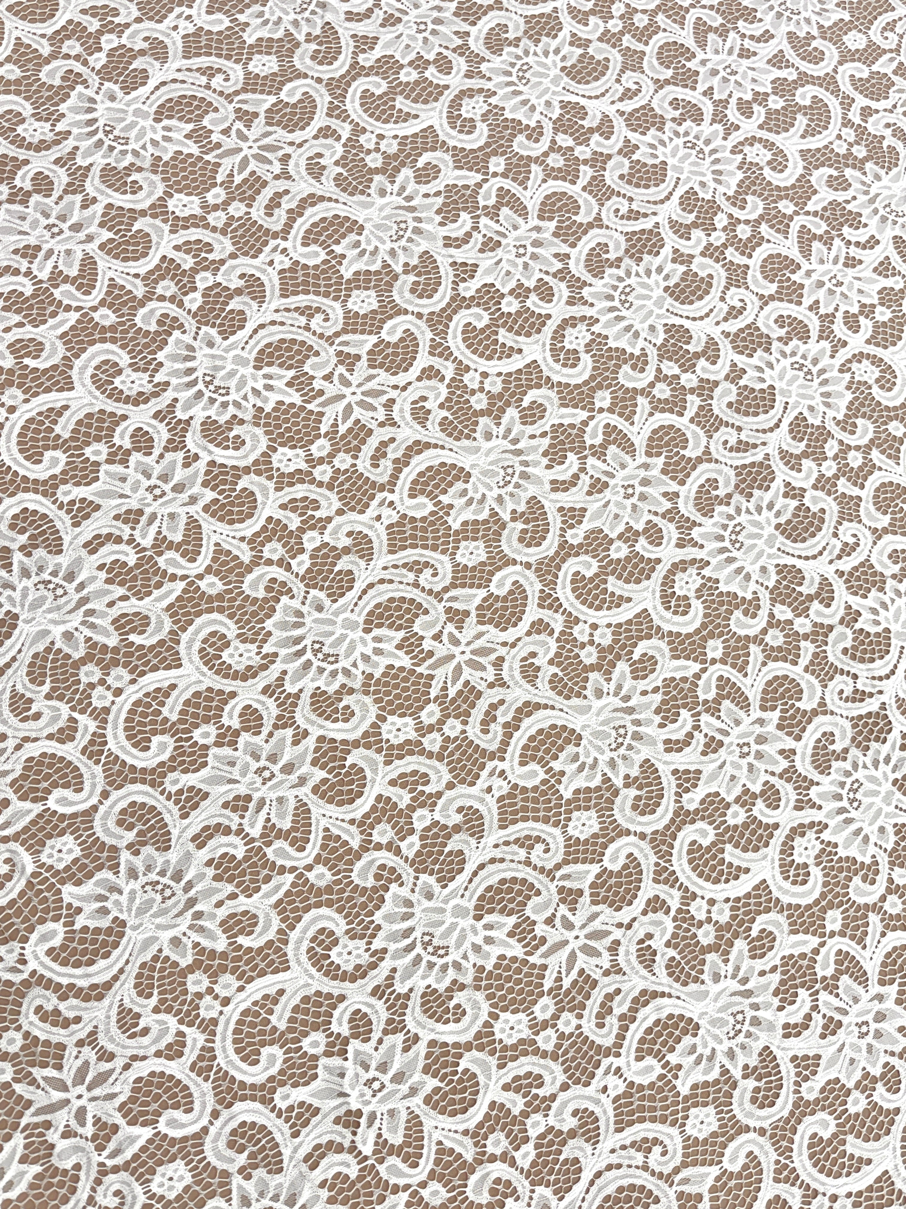 Csipke Chantilly Ivory - Szalag 3 m