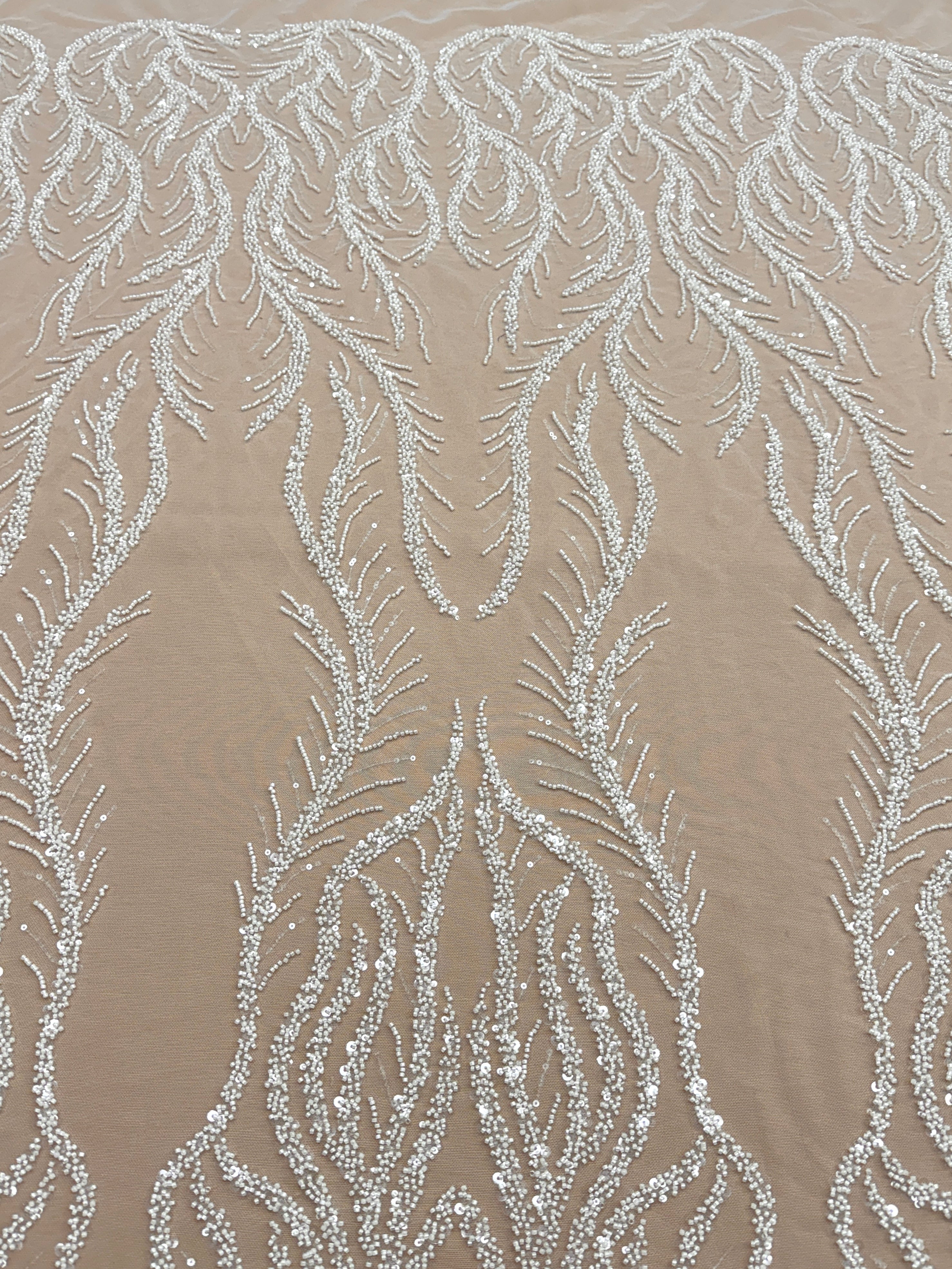 Csipke Couture Ivory Panellel, Gyöngyökkel és Flitterekkel