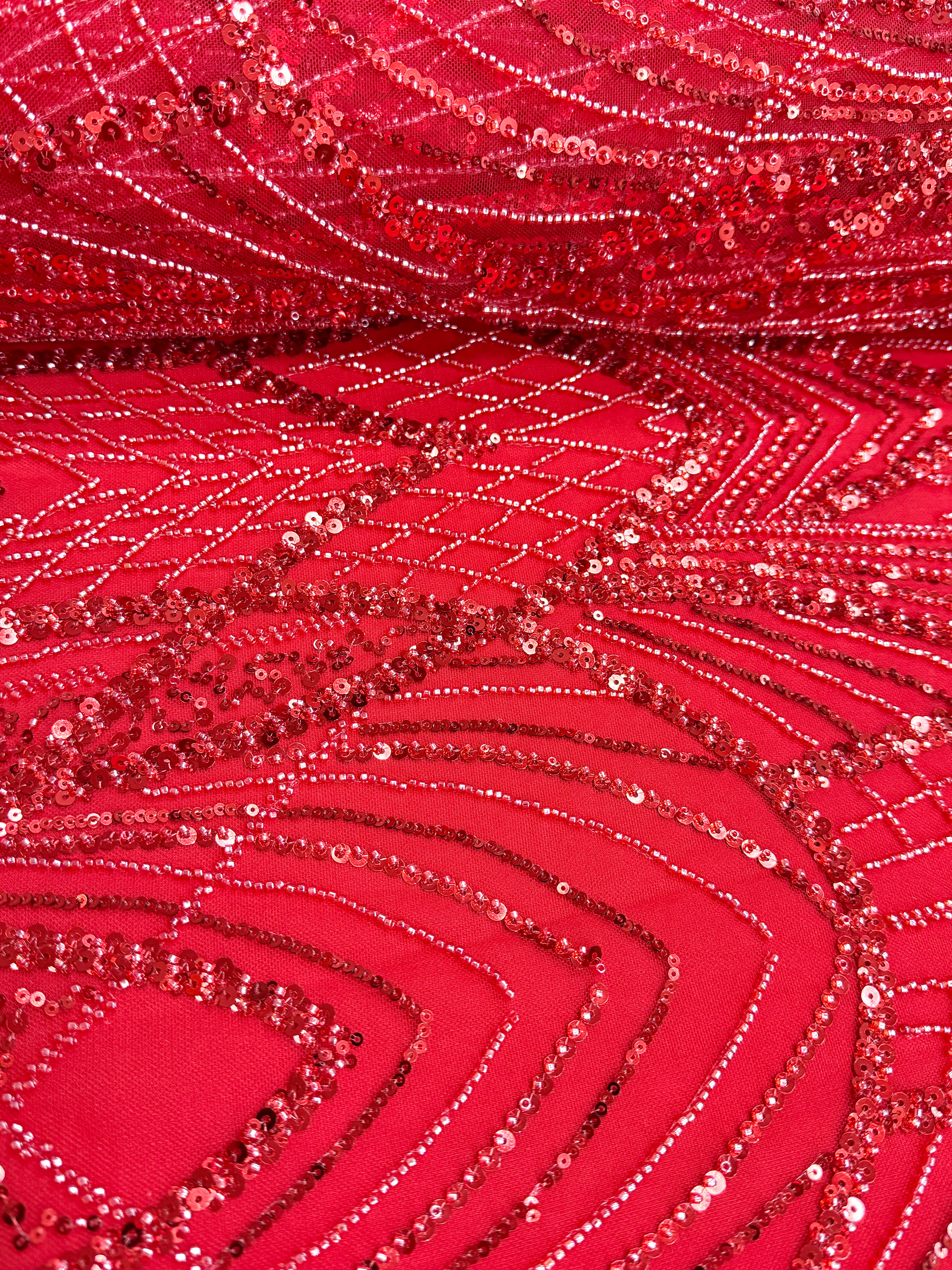 Dantela Couture Rosie cu Panou, cu Margele si Paiete