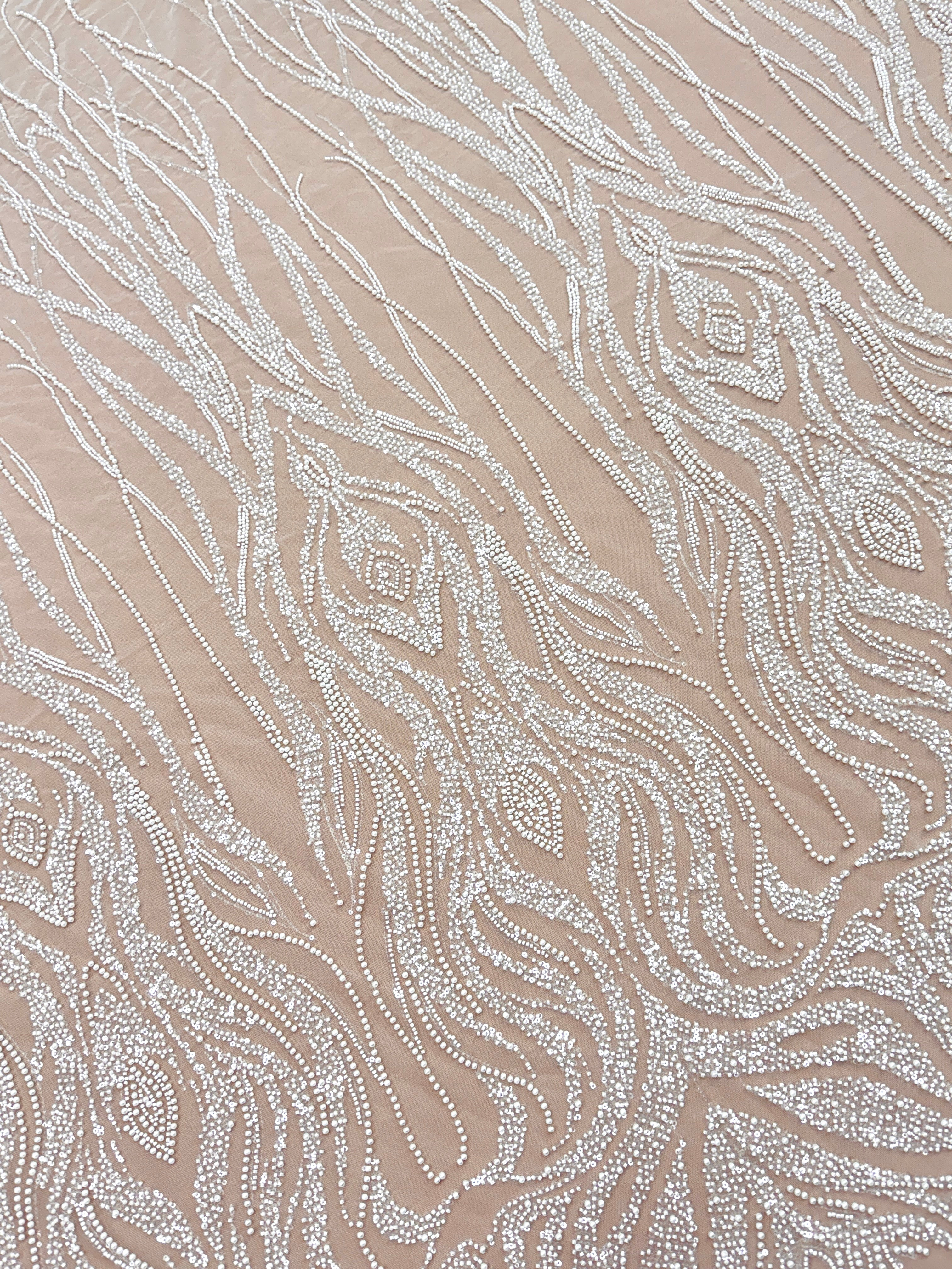 Dantela Ivory cu Model Geometric, cu Perle, Margele si Paiete