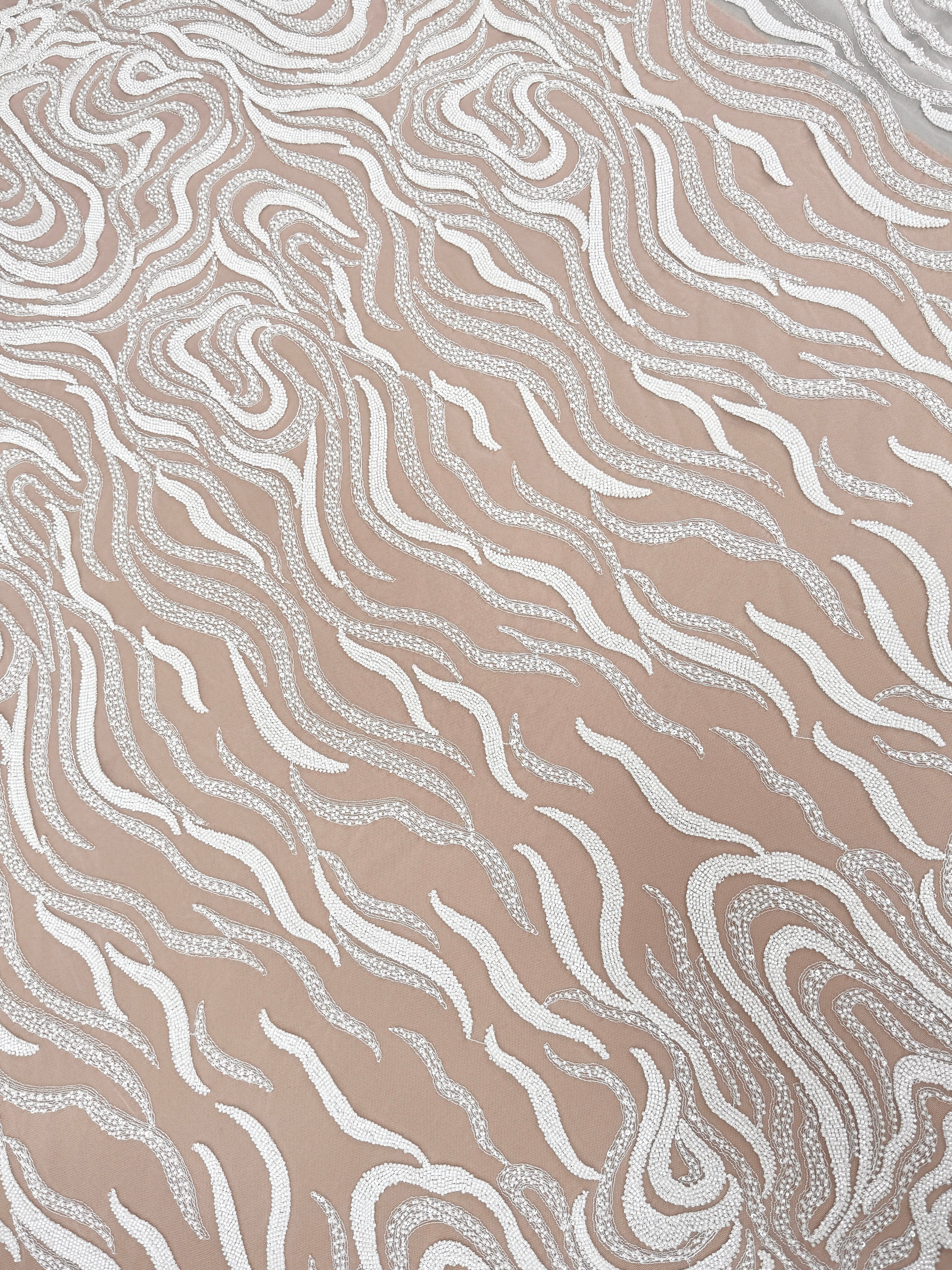Dantela Ivory cu Model Geometric, cu Margele si Paiete