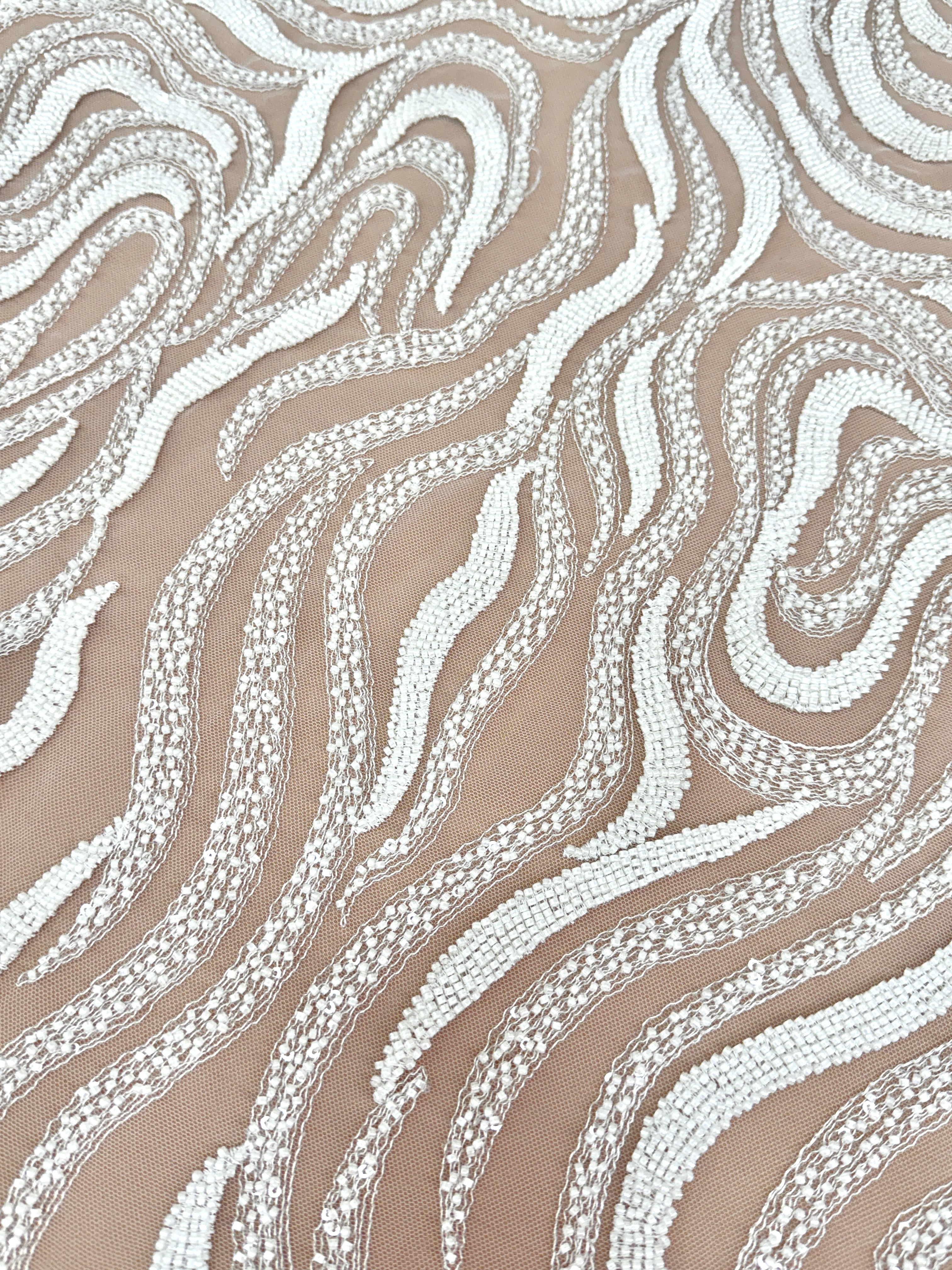 Dantela Ivory cu Model Geometric, cu Margele si Paiete