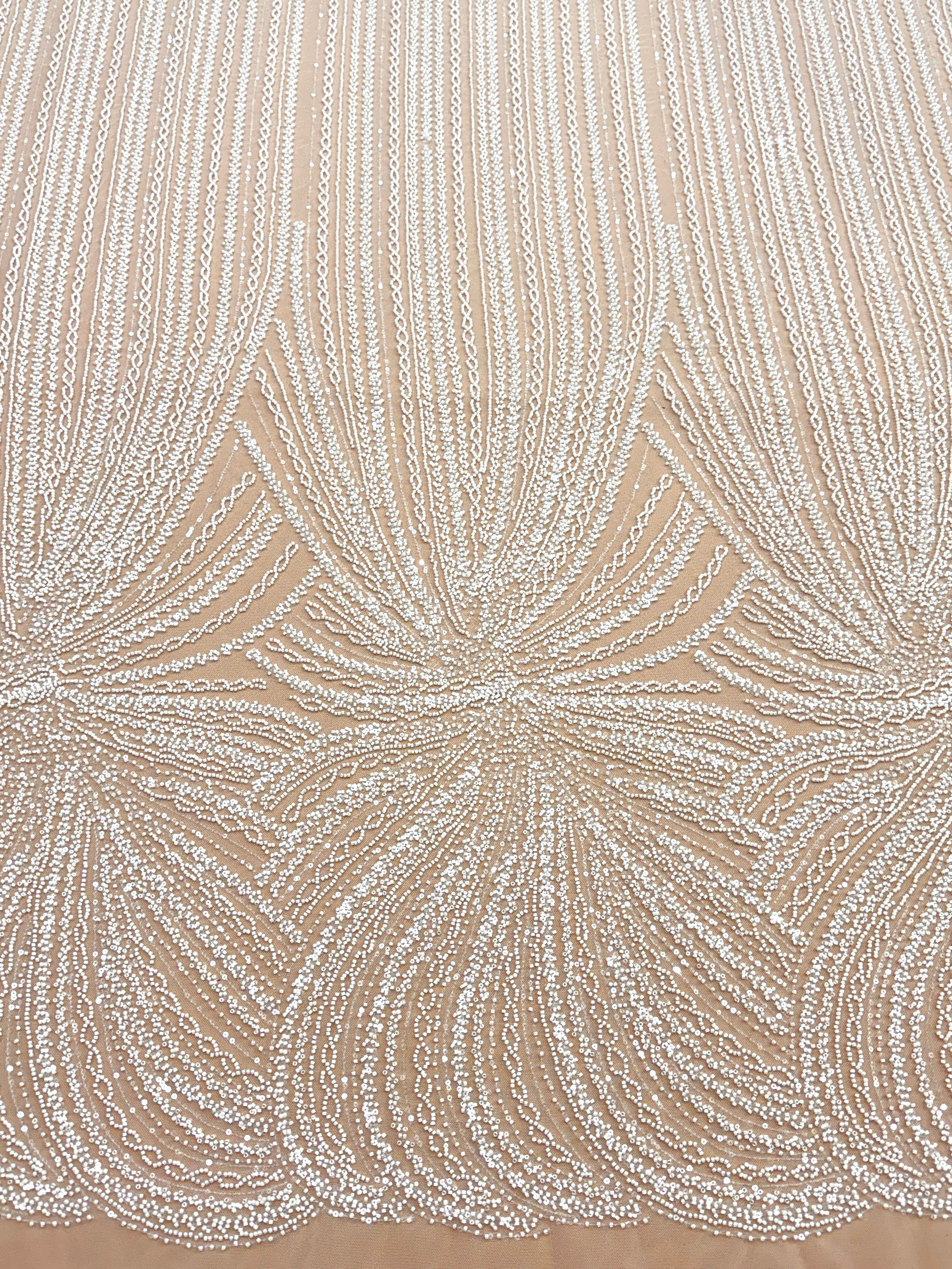 Dantela Couture Ivory cu Model Liniar, cu Margele si Paiete