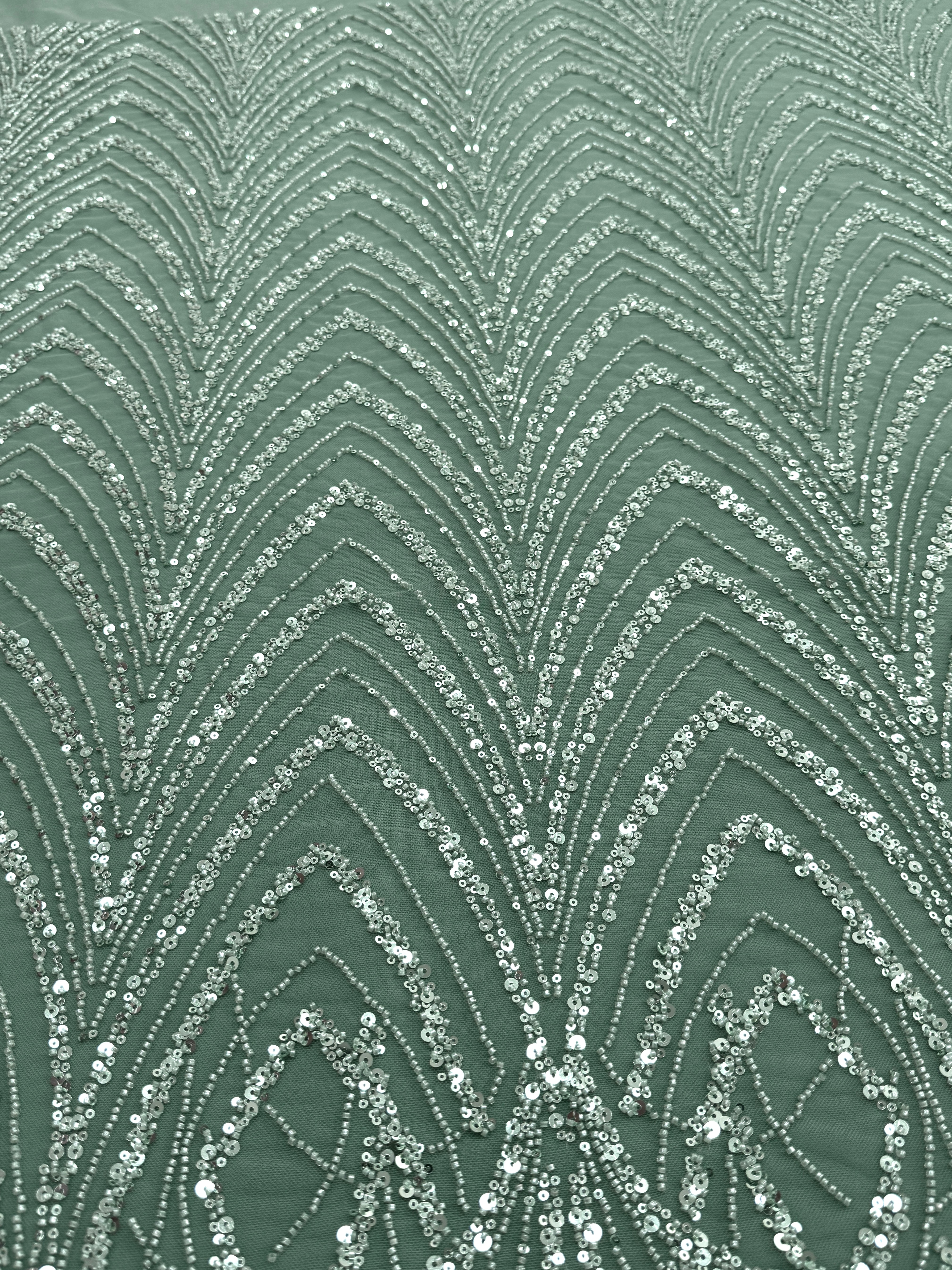Dantela Couture Verde Prafuit cu Model Geometric cu Margele si Paiete
