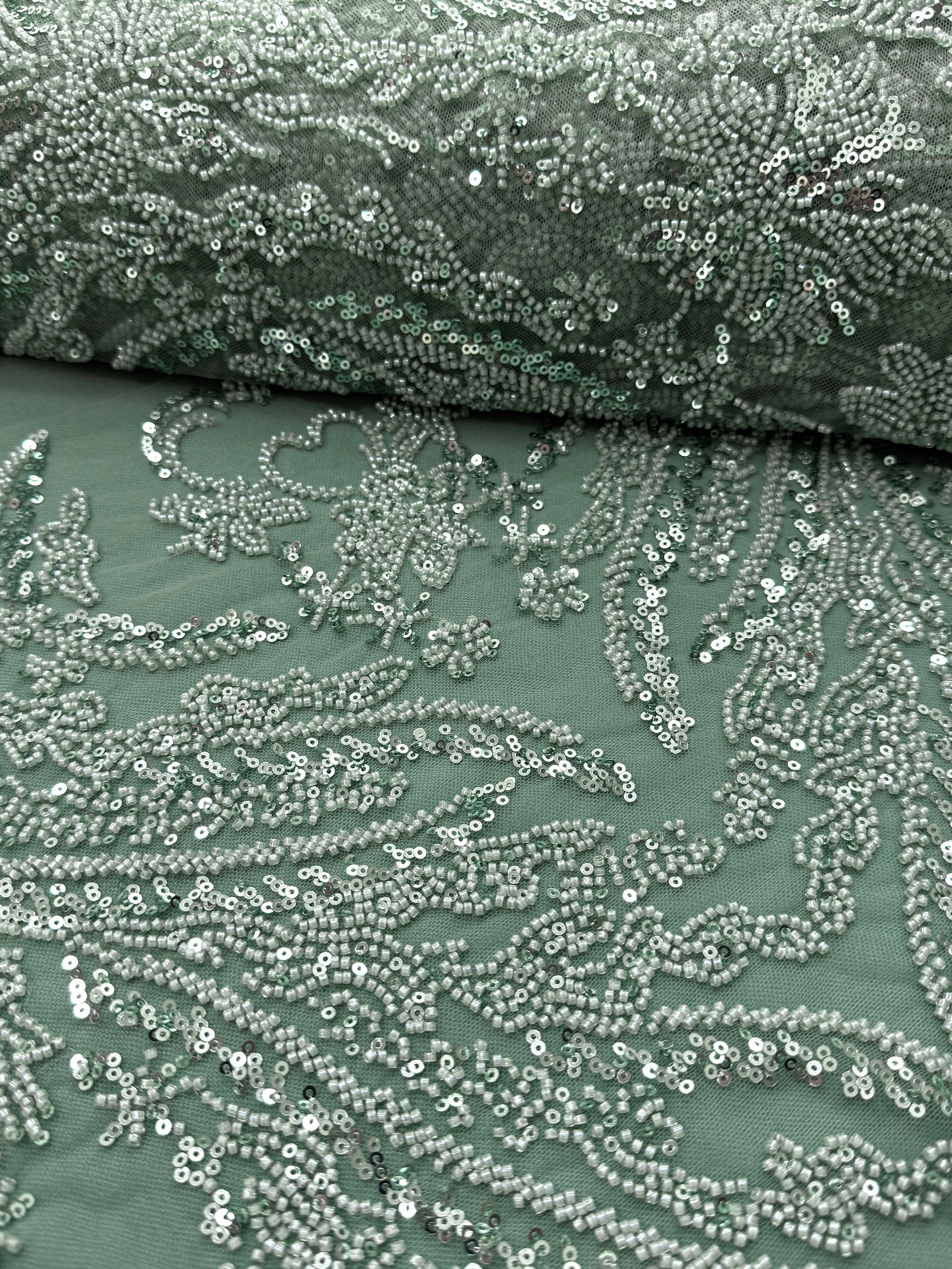 Dantela Couture Verde Prafuit cu Model Floral, cu Margele si Paiete