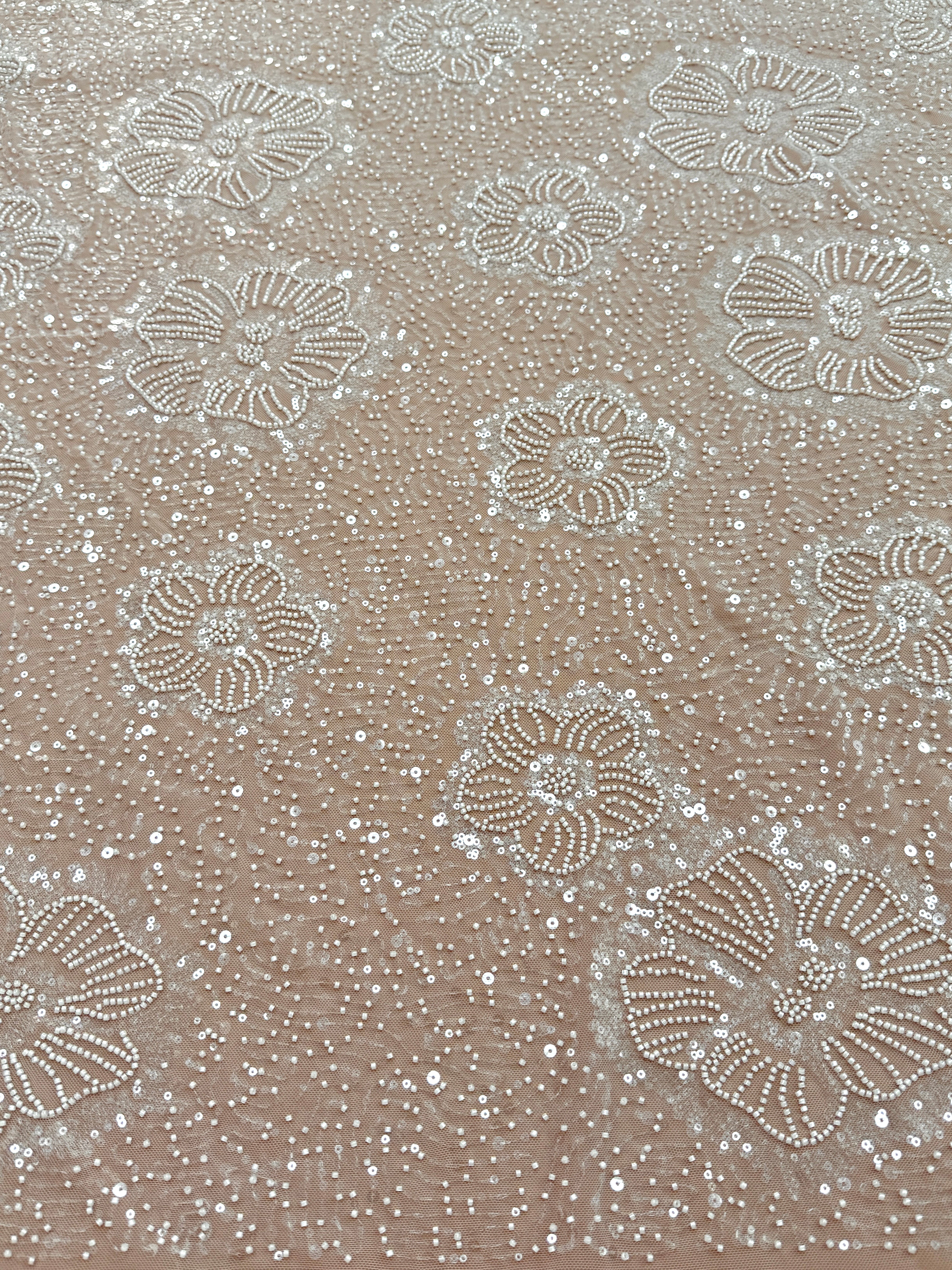 Dantela Couture Ivory cu Model Floral, cu Margele si Paiete