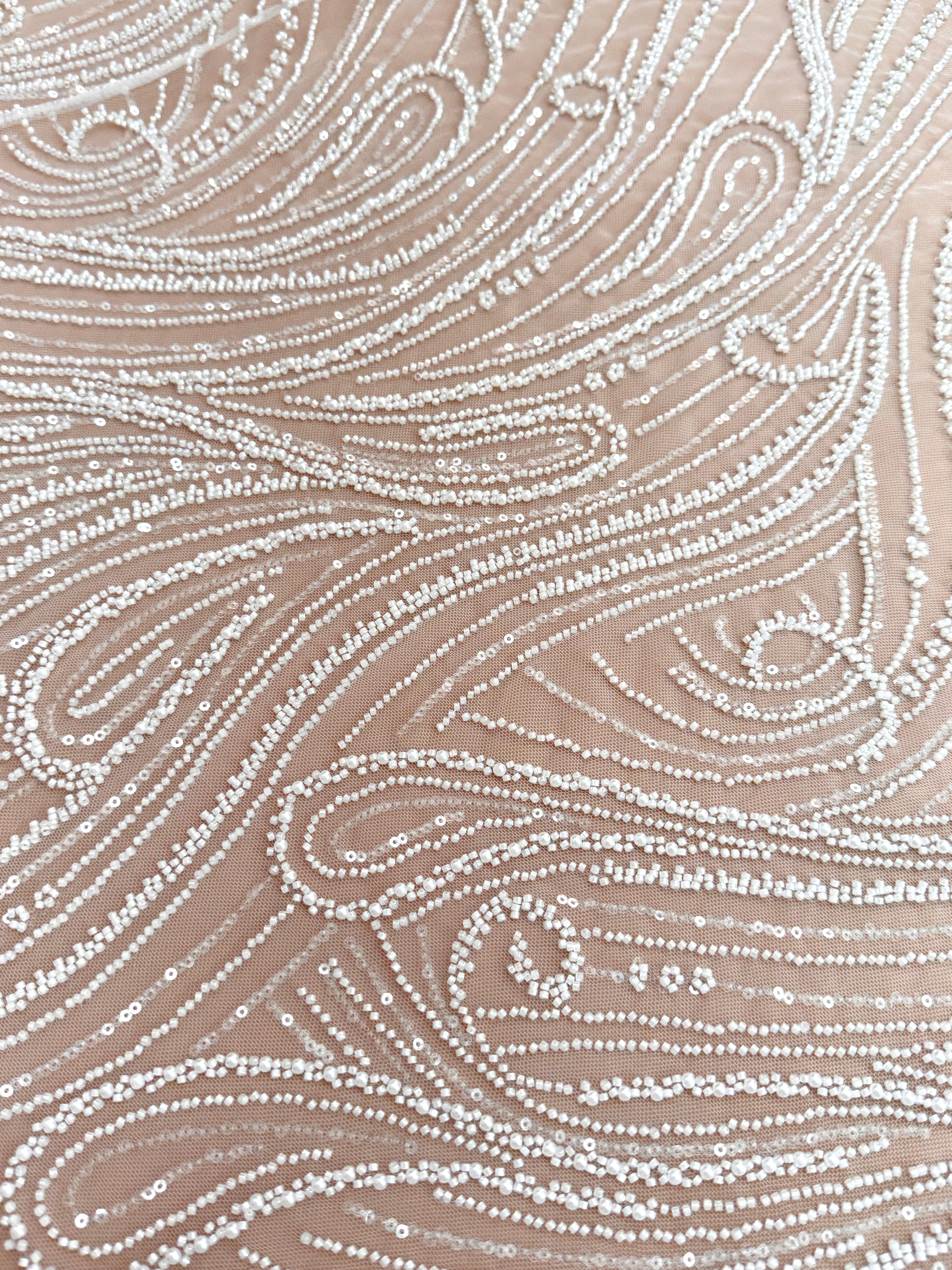 Dantela Couture Ivory cu Model Geometric, cu Perle, Margele si Paiete