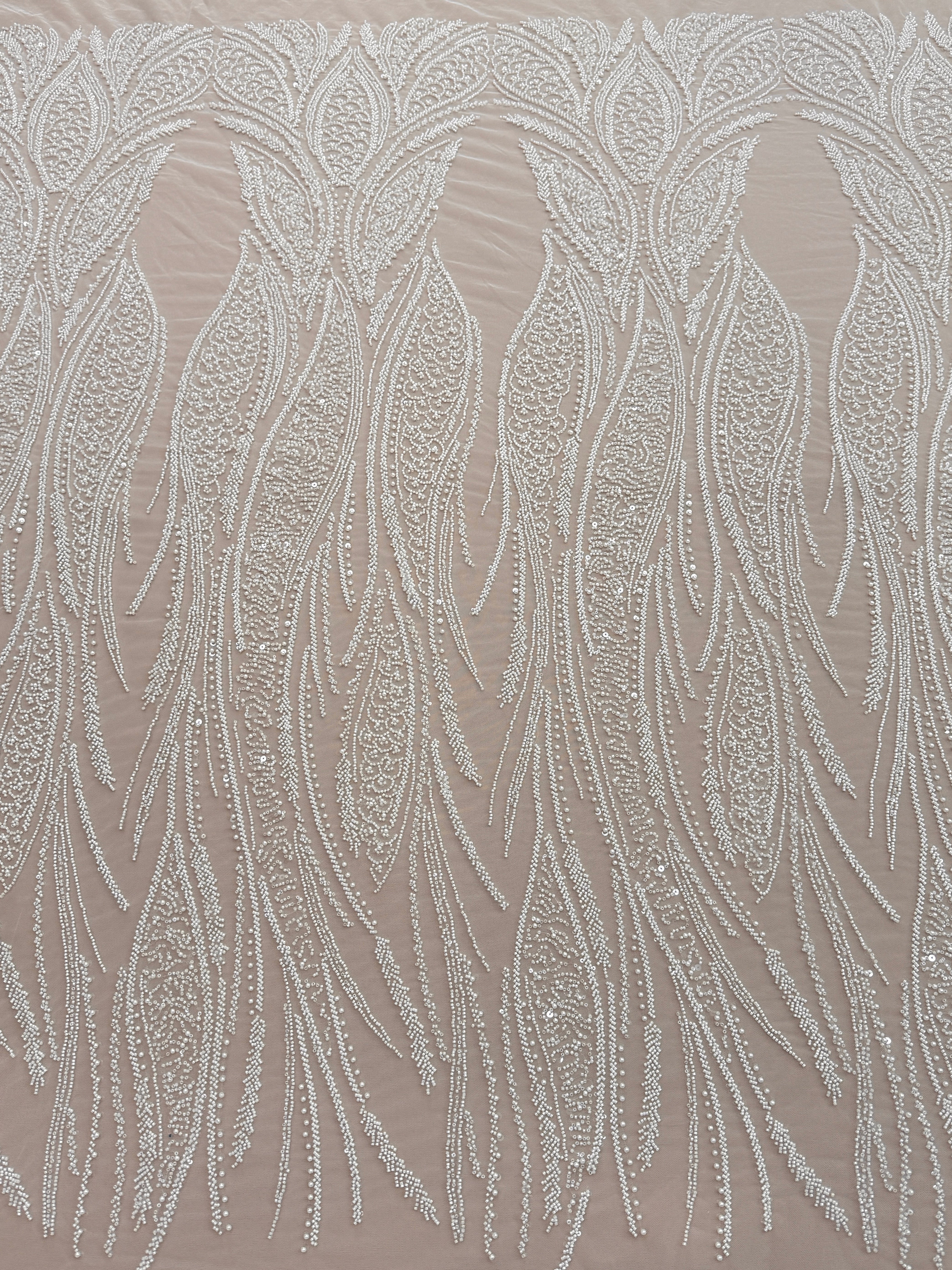 Dantela Couture Ivory cu Panou cu Perle, Margele si Paiete