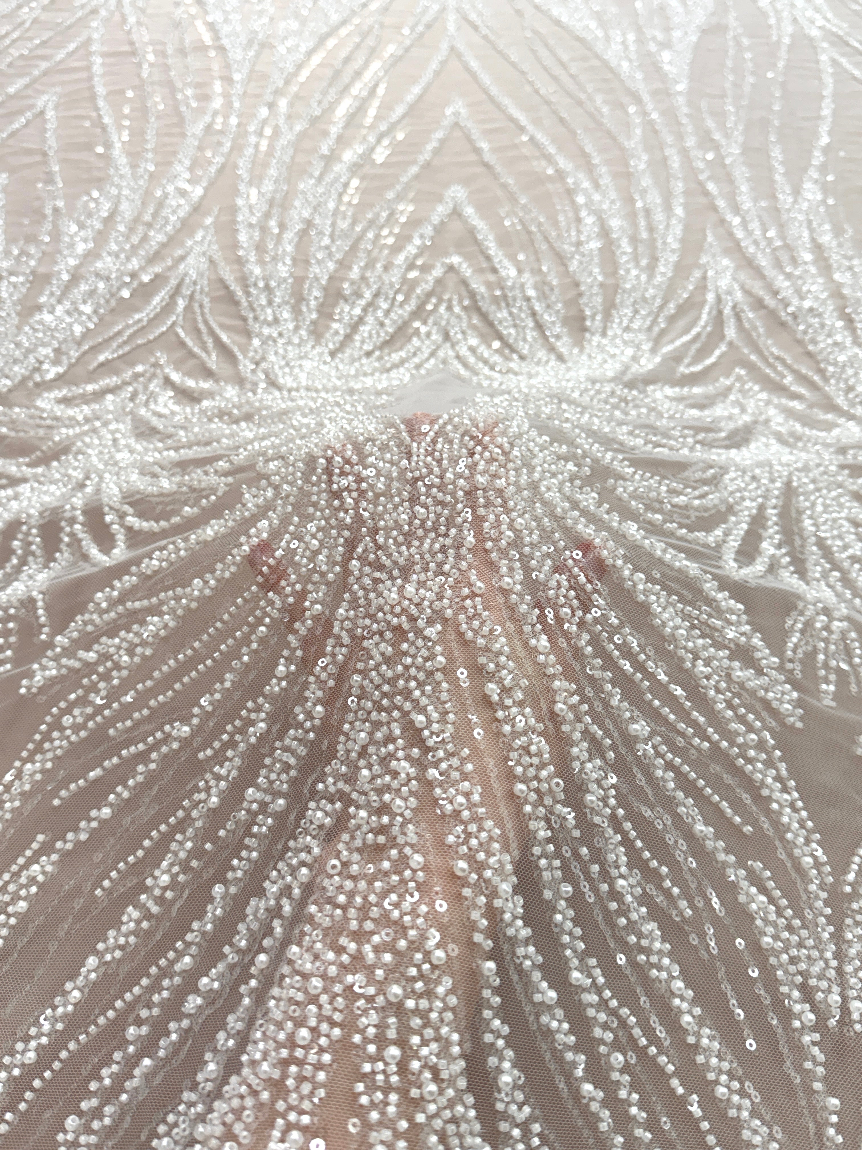 Dantela Couture Ivory cu Model Geometric, cu Perle, Margele si Paiete