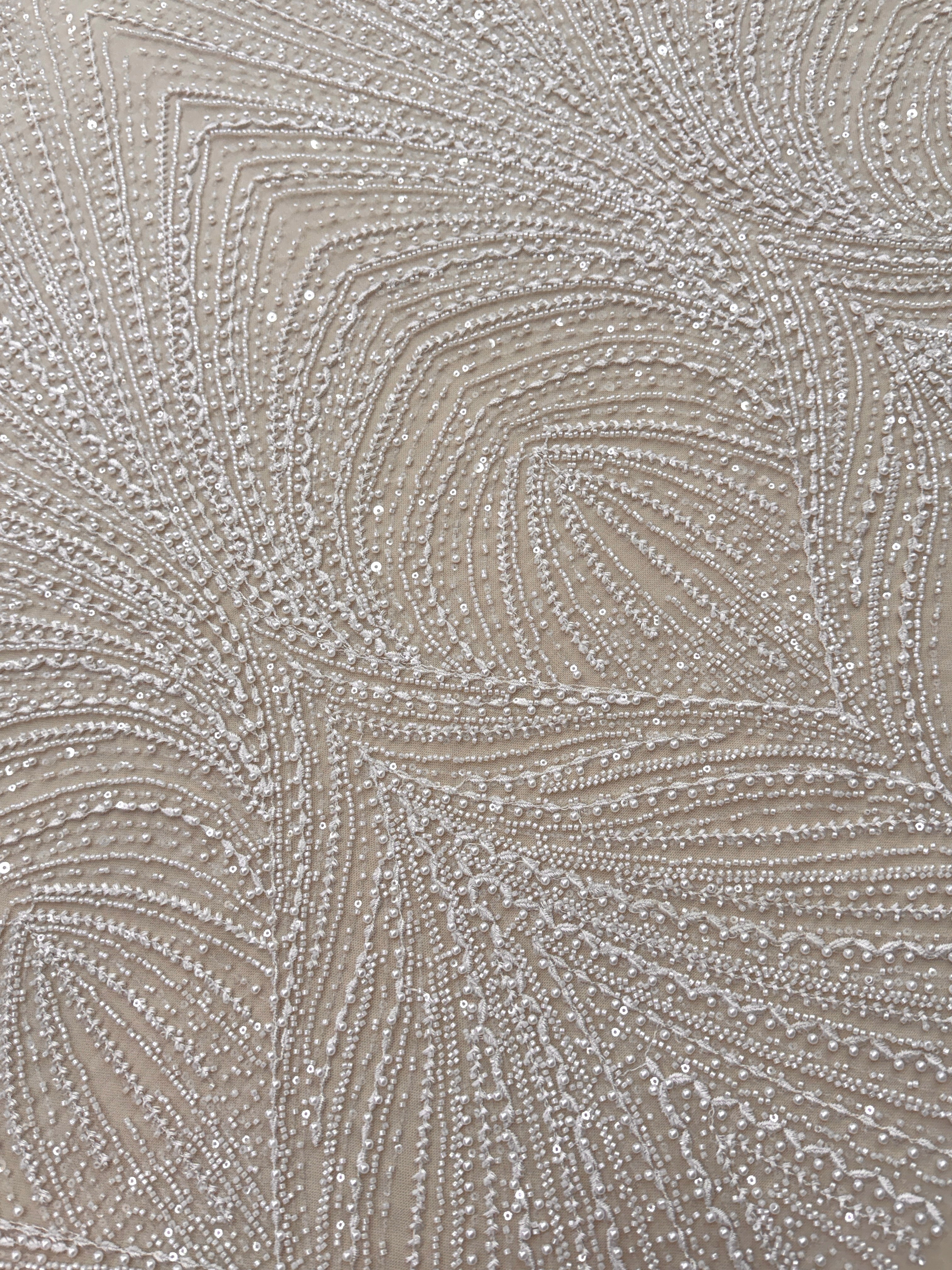 Dantela Couture Ivory cu Model Geometric, cu Perle, Margele si Paiete