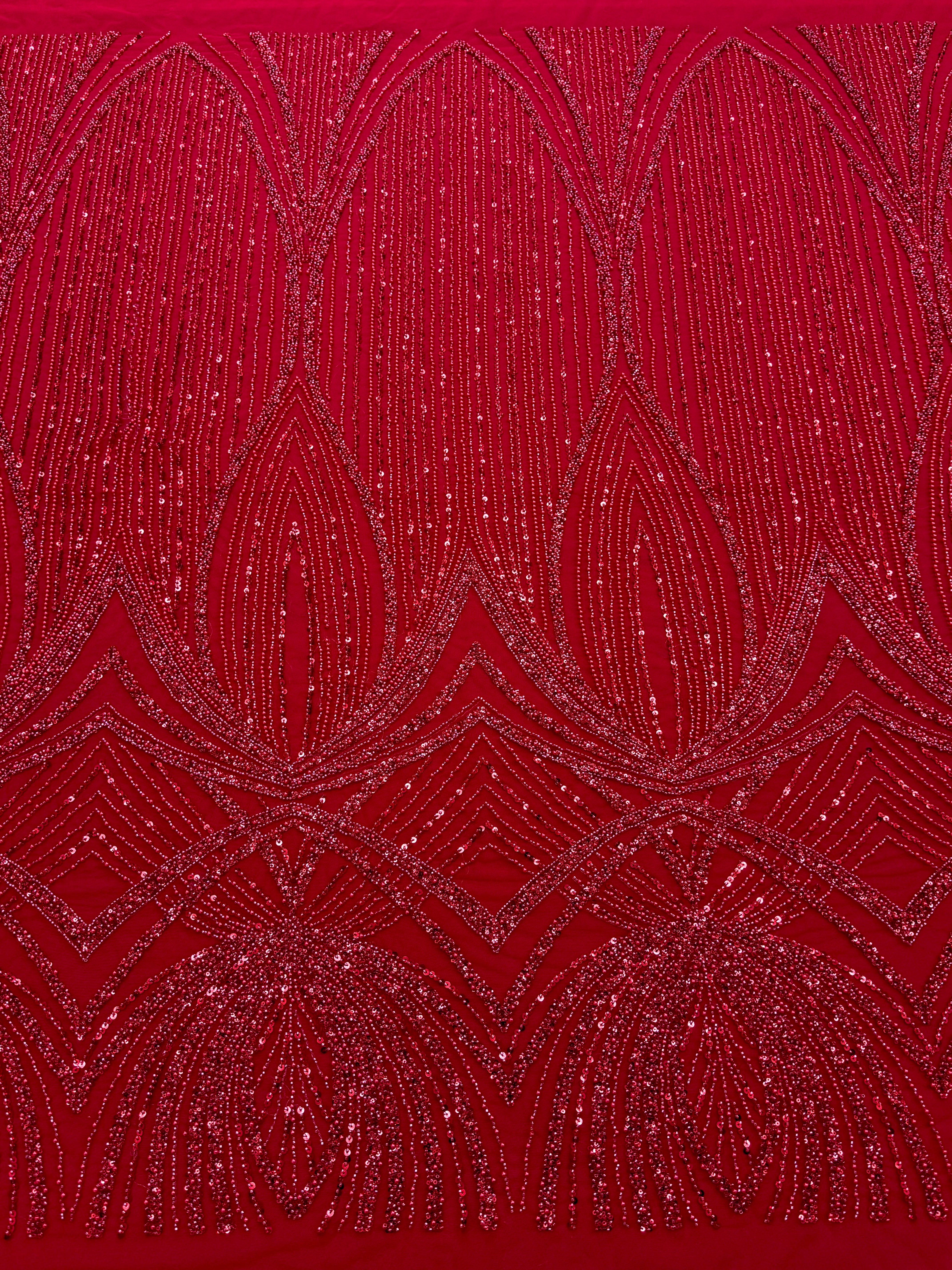 Rózsaszín Csipke Couture geometrikus mintával, gyöngyökkel, gyöngyöcskékkel és flitterekkel