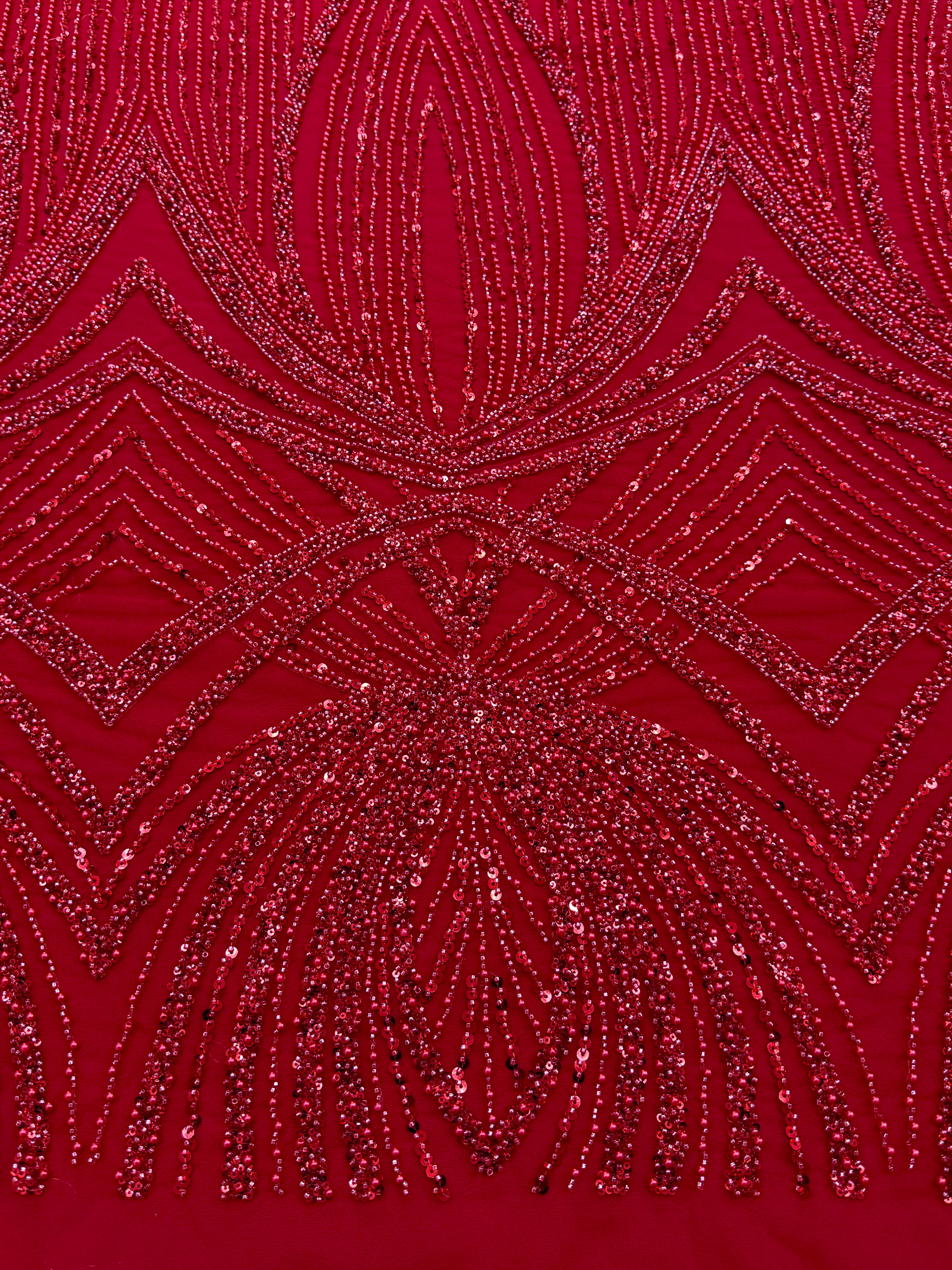 Rózsaszín Csipke Couture geometrikus mintával, gyöngyökkel, gyöngyöcskékkel és flitterekkel