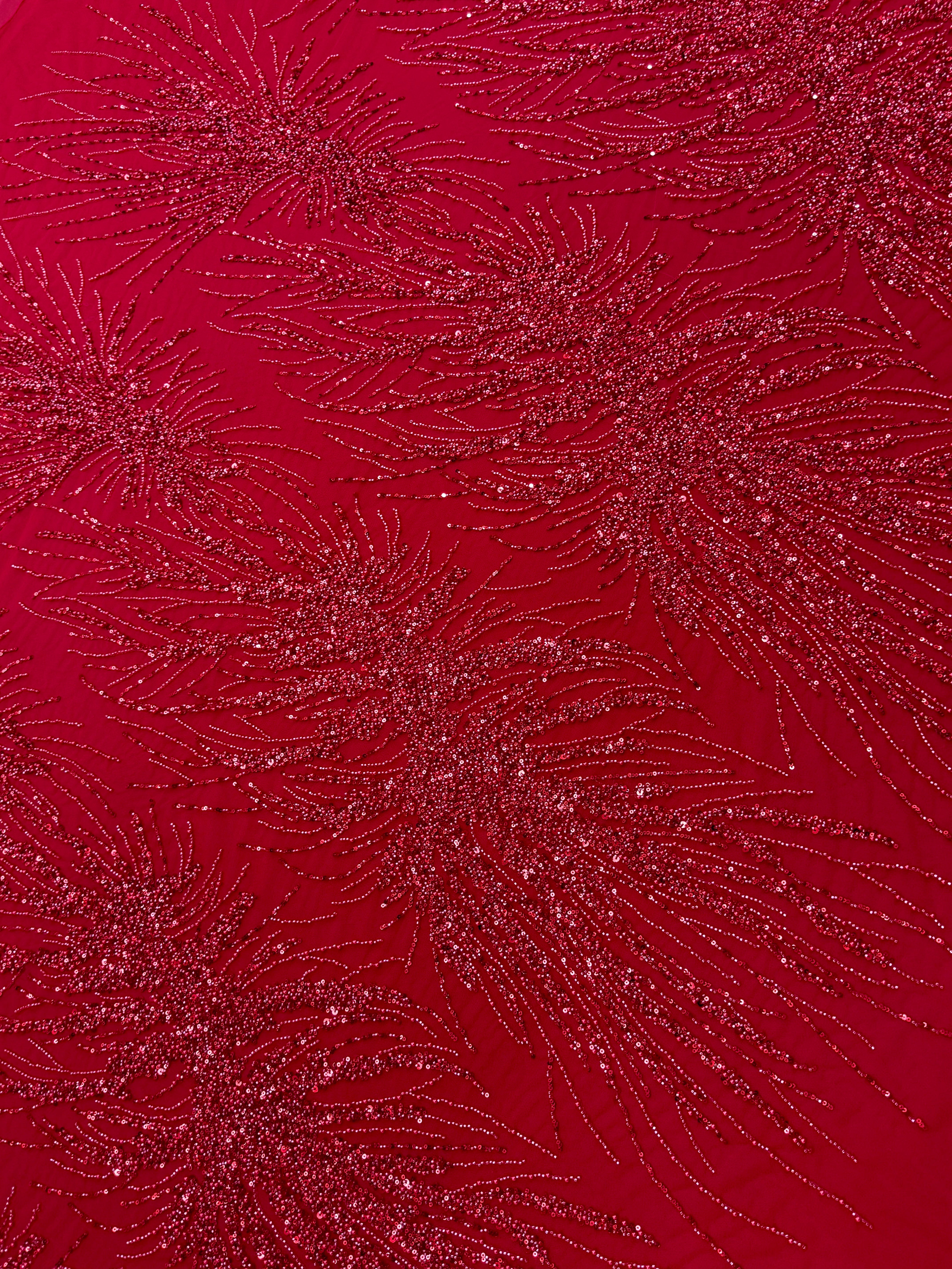 Dantela Couture Rosie cu Model Liniar, cu Perle, Margele si Paiete