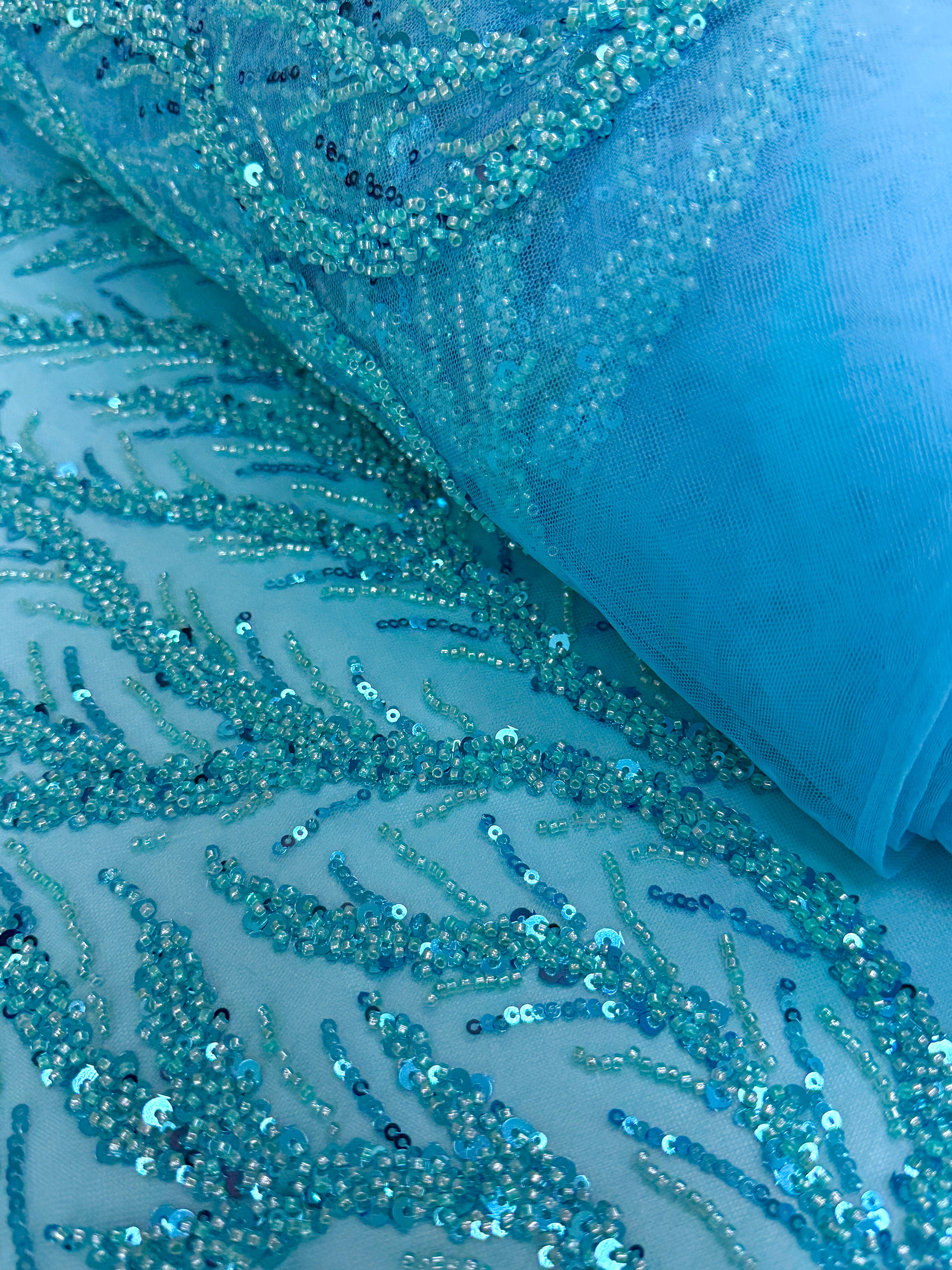 Dantela Couture Turcoaz cu Panou, cu Margele si Paiete