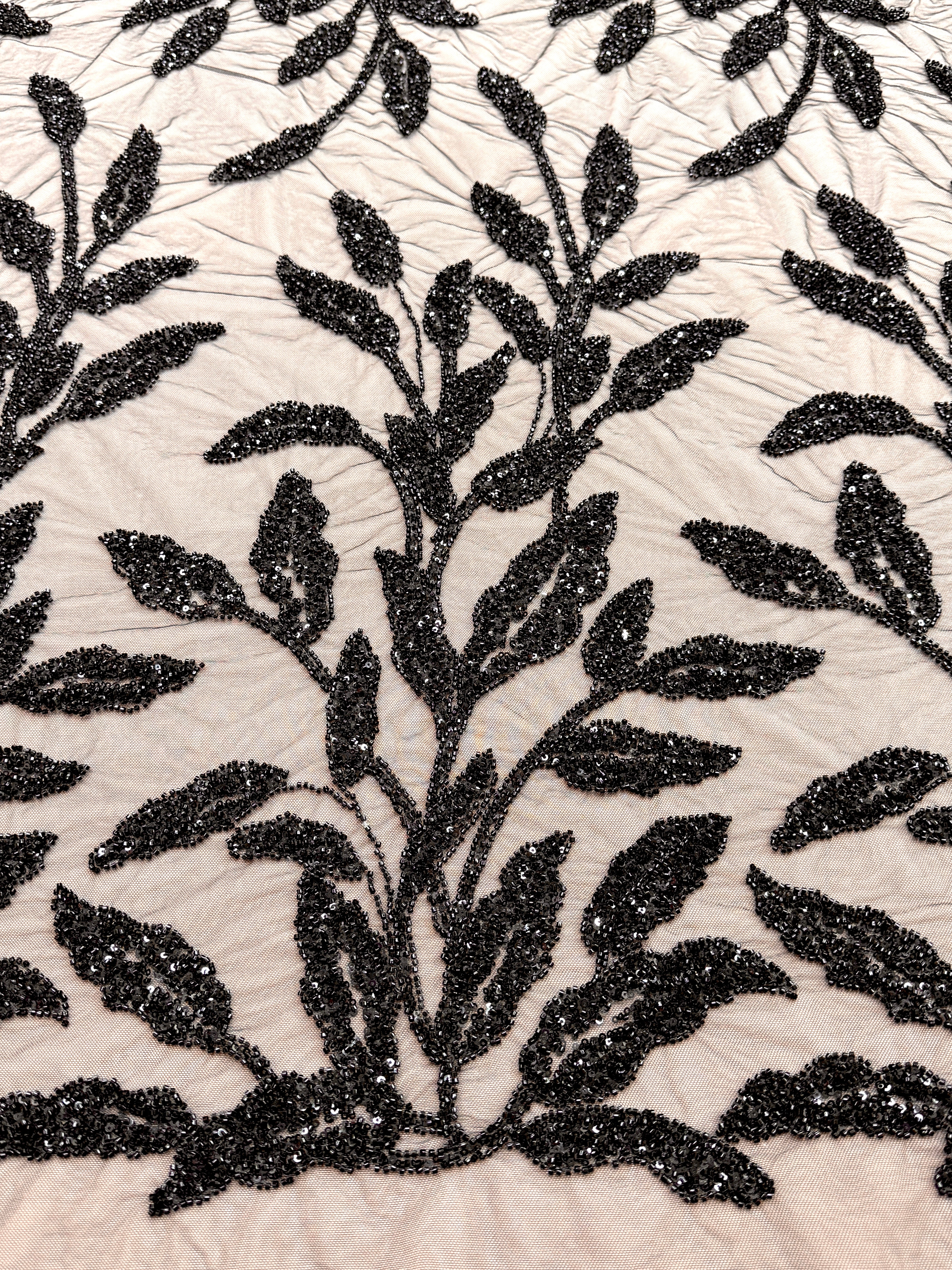Dantela Couture Neagra cu Model Floral, cu Margele si Paiete