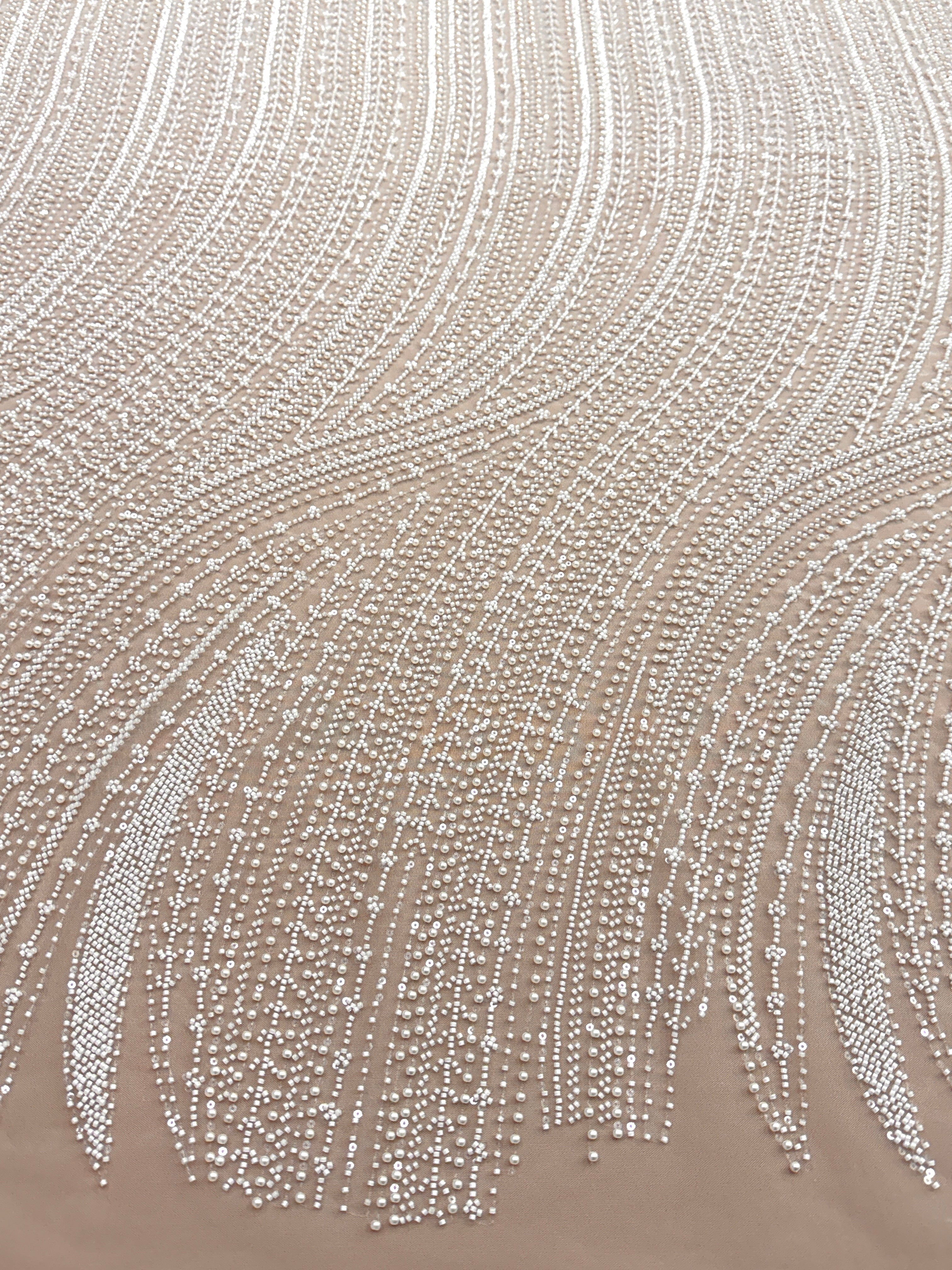 Dantela Couture Ivory cu Model Liniar, cu Perle, Margele si Paiete
