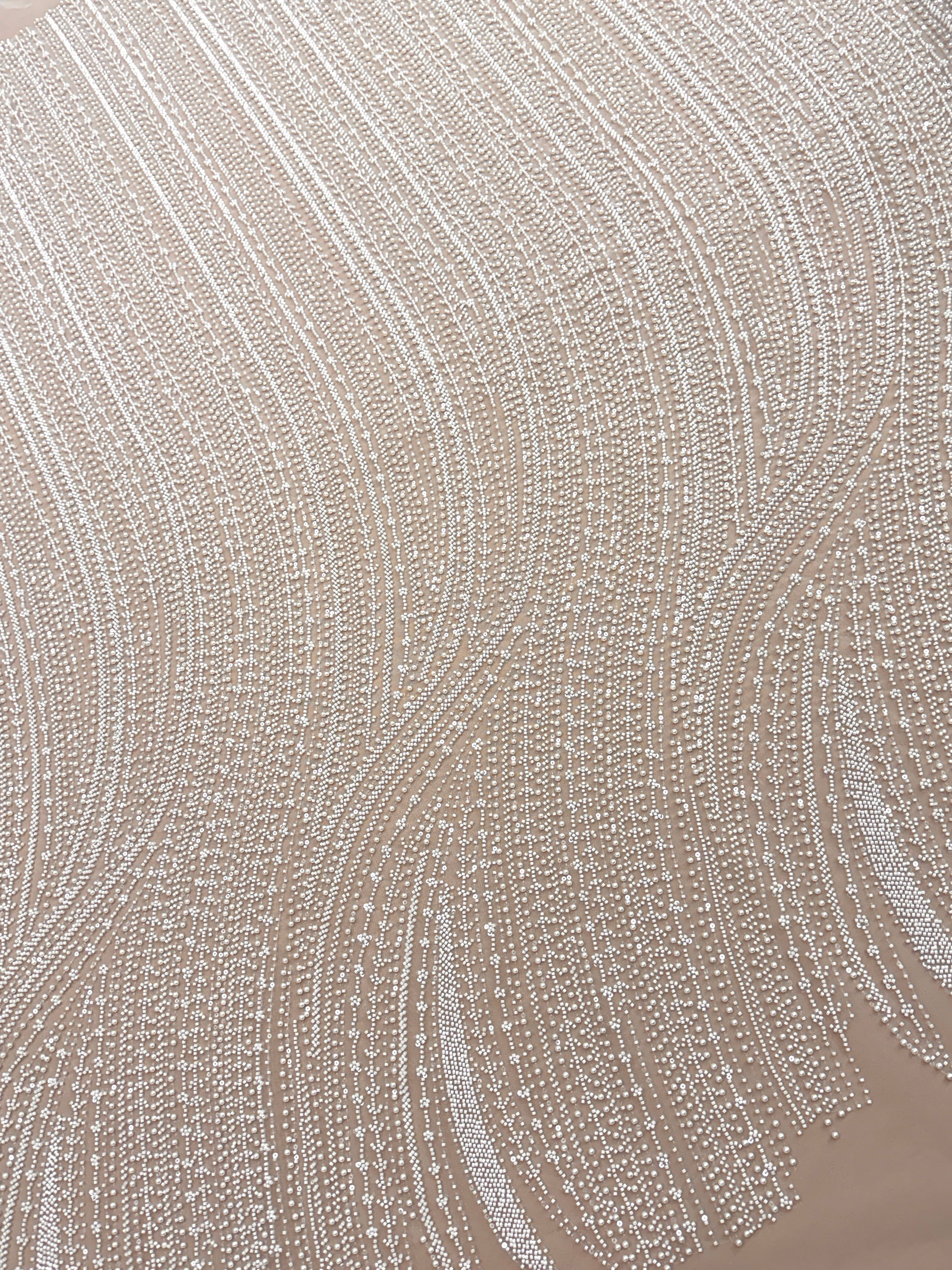 Dantela Couture Ivory cu Model Liniar, cu Perle, Margele si Paiete