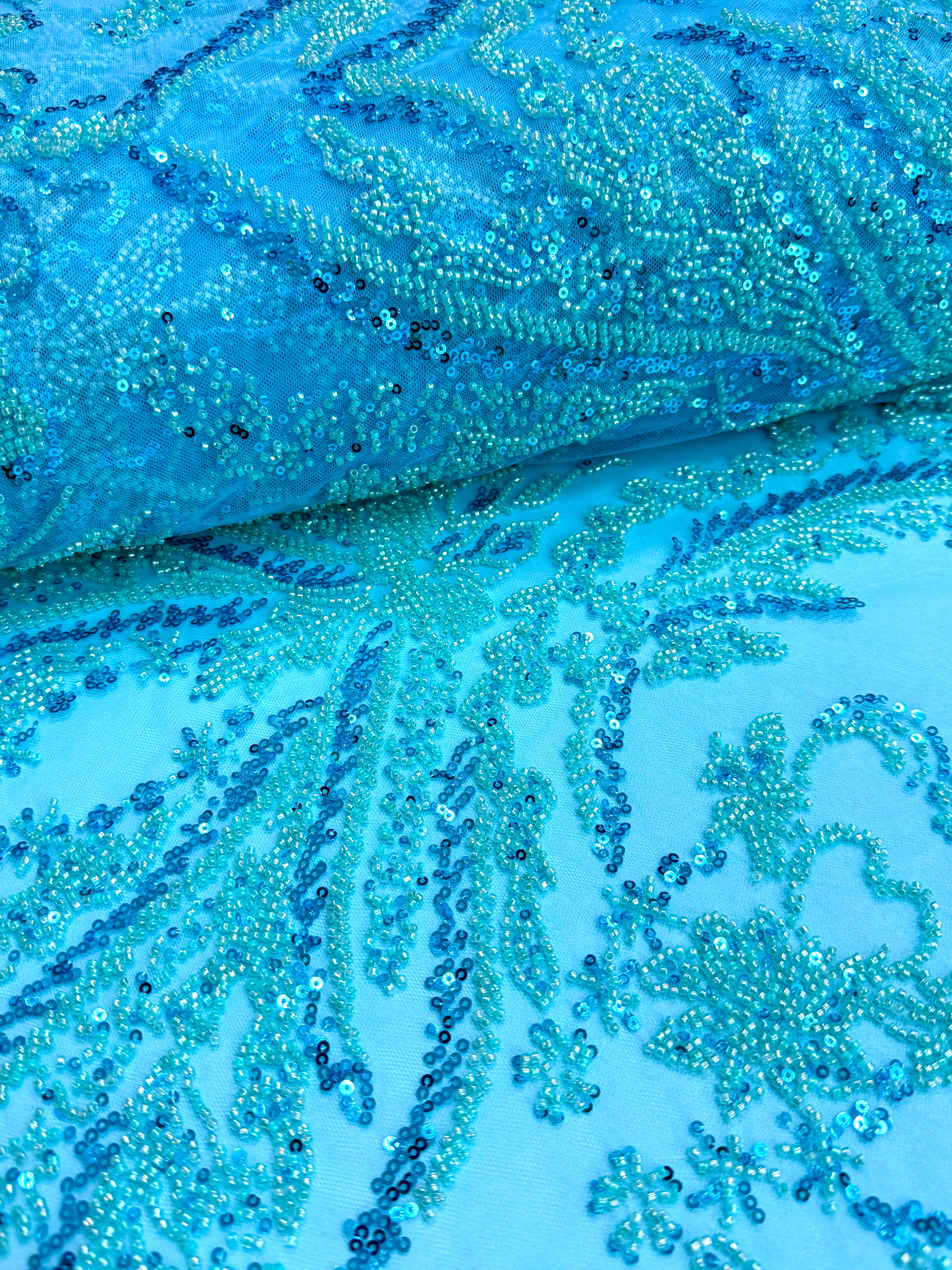 Dantela Couture Turcoaz cu Model Floral, cu Margele si Paiete