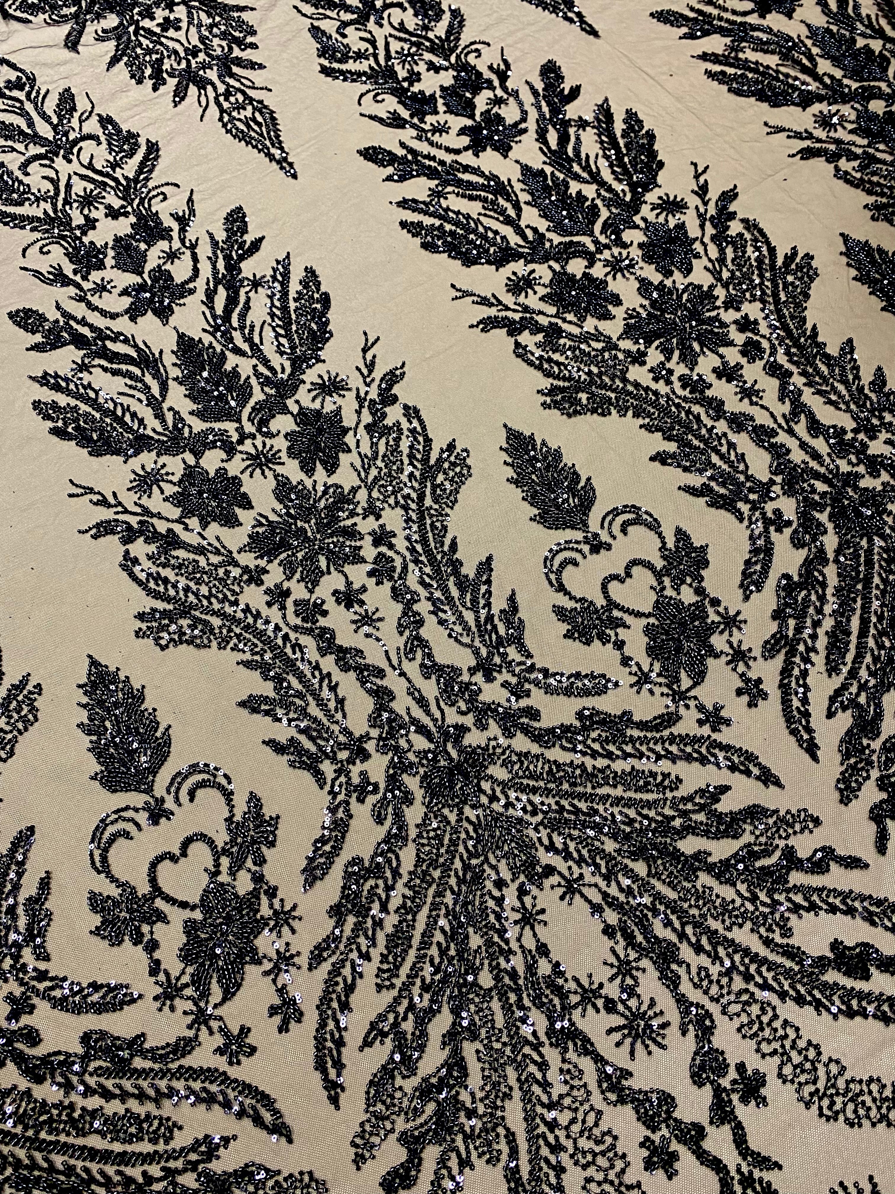 Dantela Couture Neagra cu Model Floral, cu Perle, Margele si Paiete