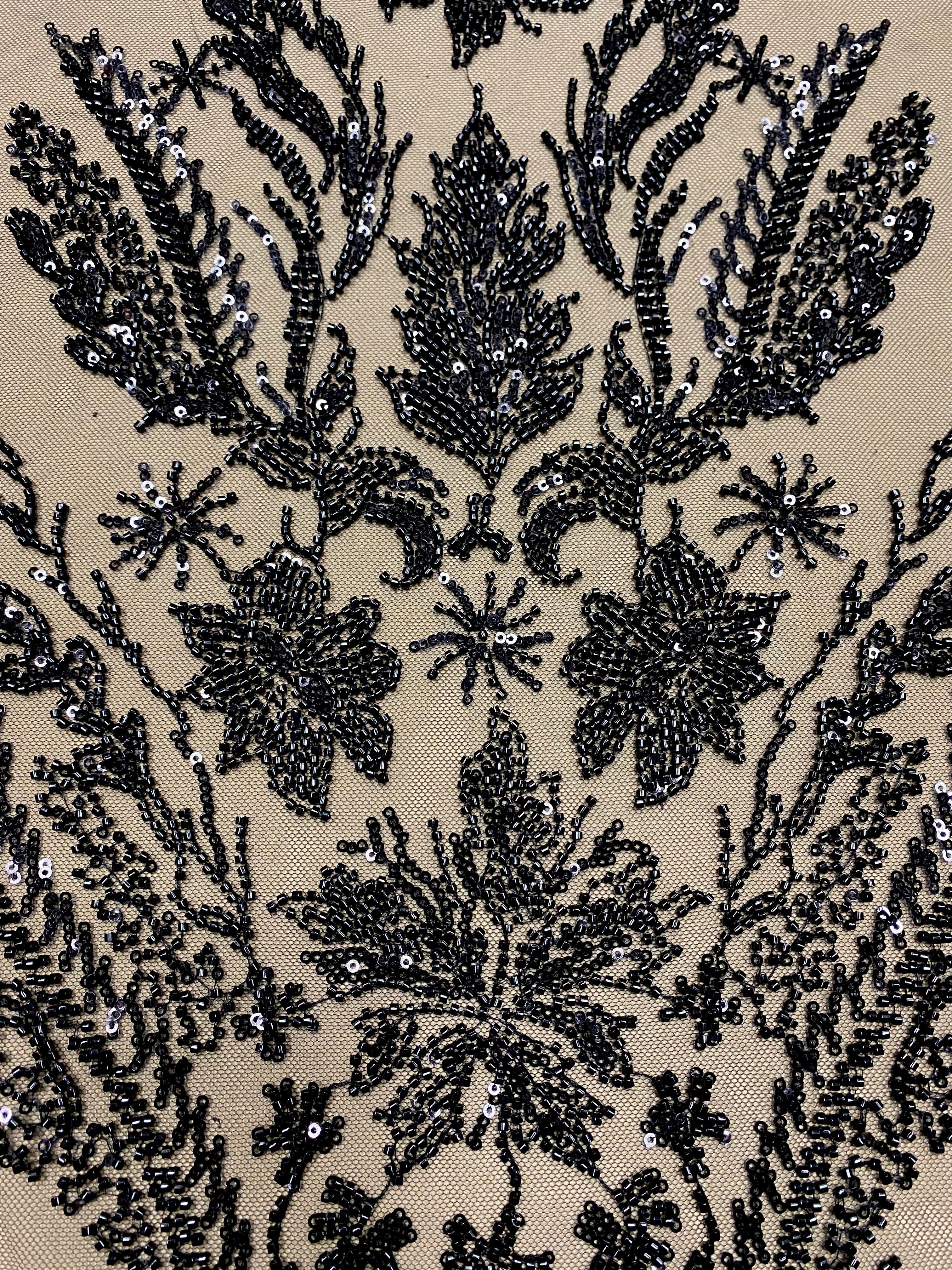 Dantela Couture Neagra cu Model Floral, cu Perle, Margele si Paiete