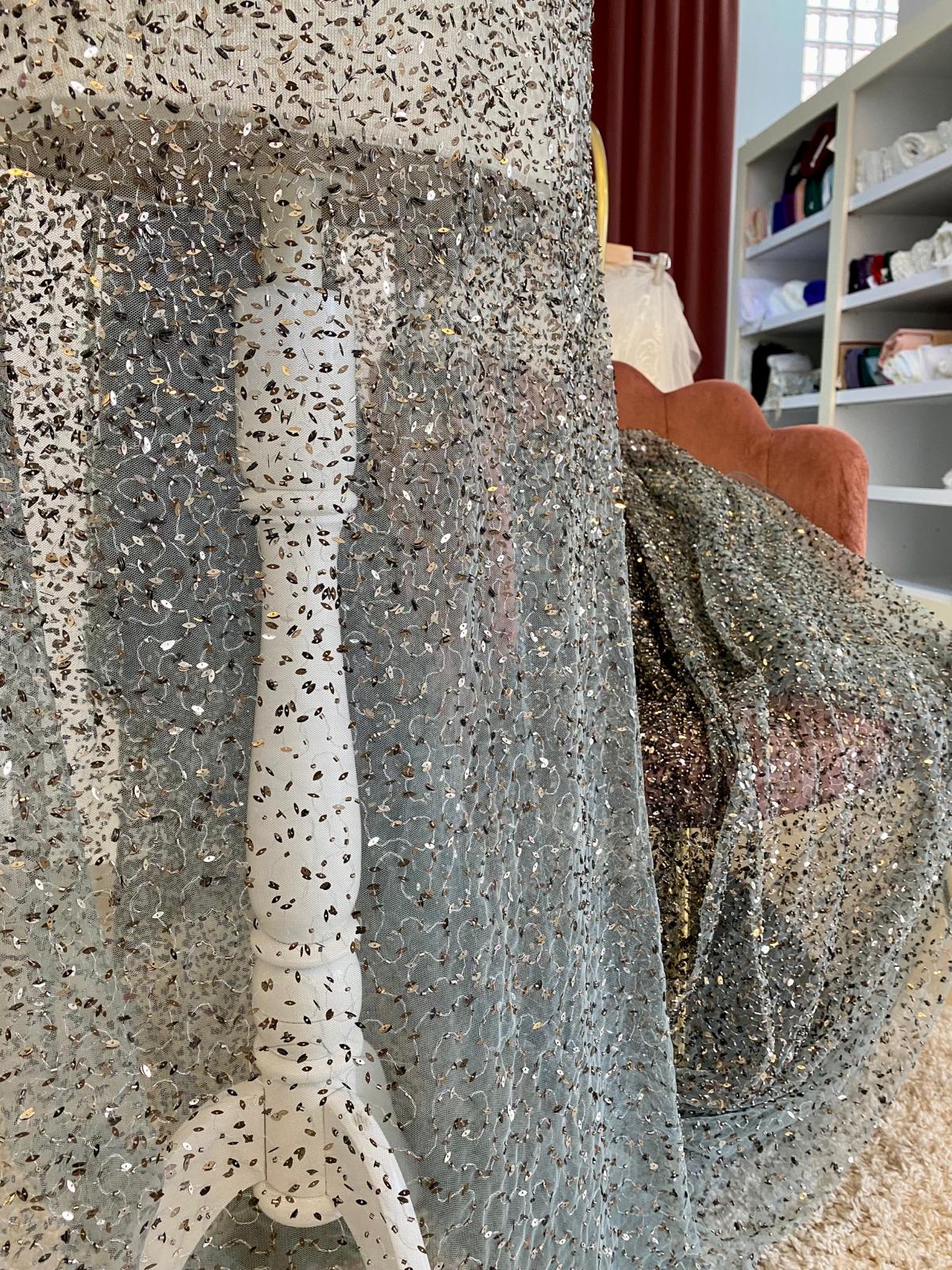 Csipke Antracit Szürke Haute Couture