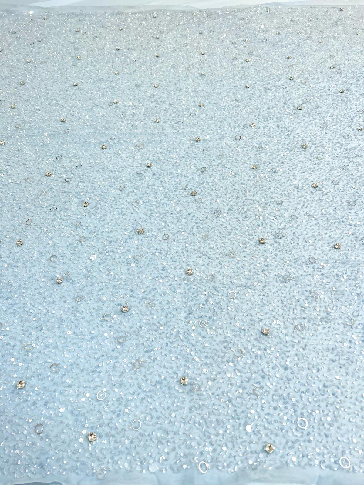 Baby Blue Haute Couture csipke