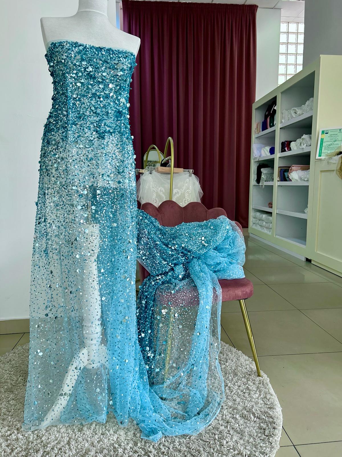 Tengerészkék Csipke Haute Couture