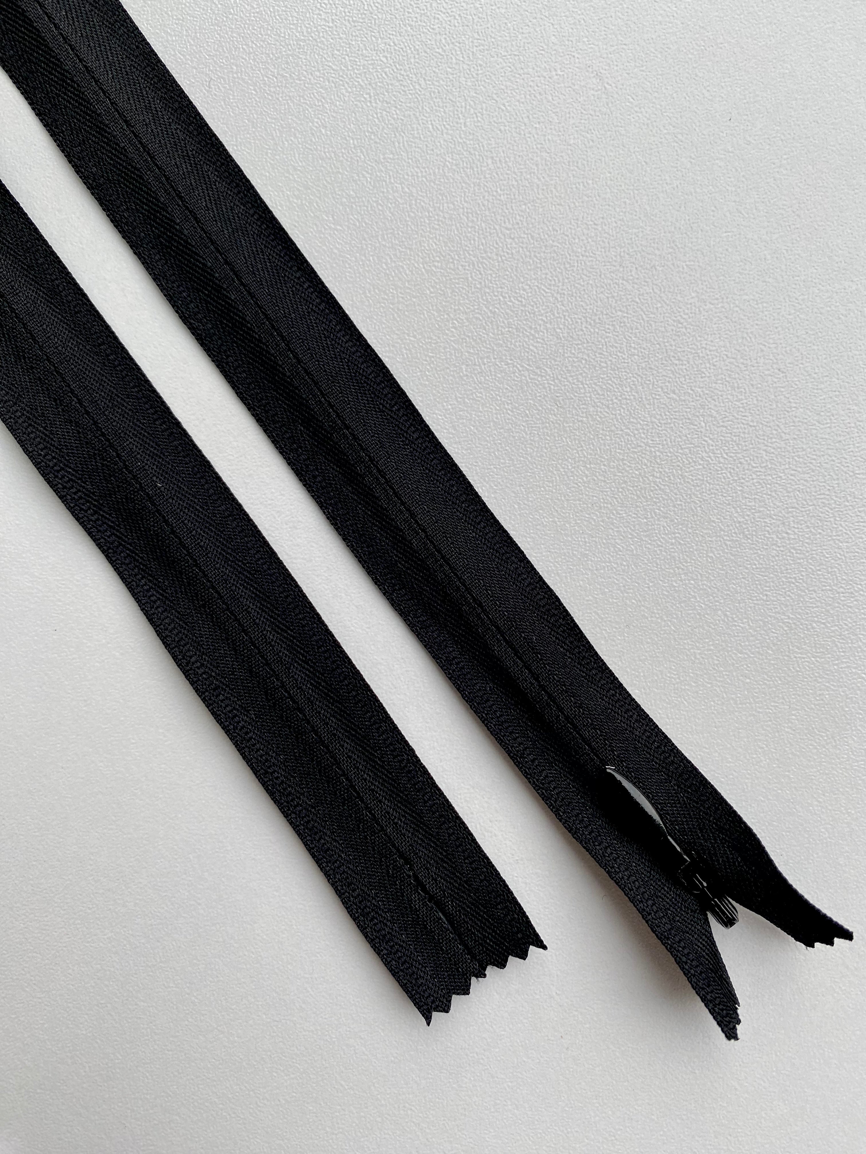 Premium Black Hidden Zipper - 70 cm Length