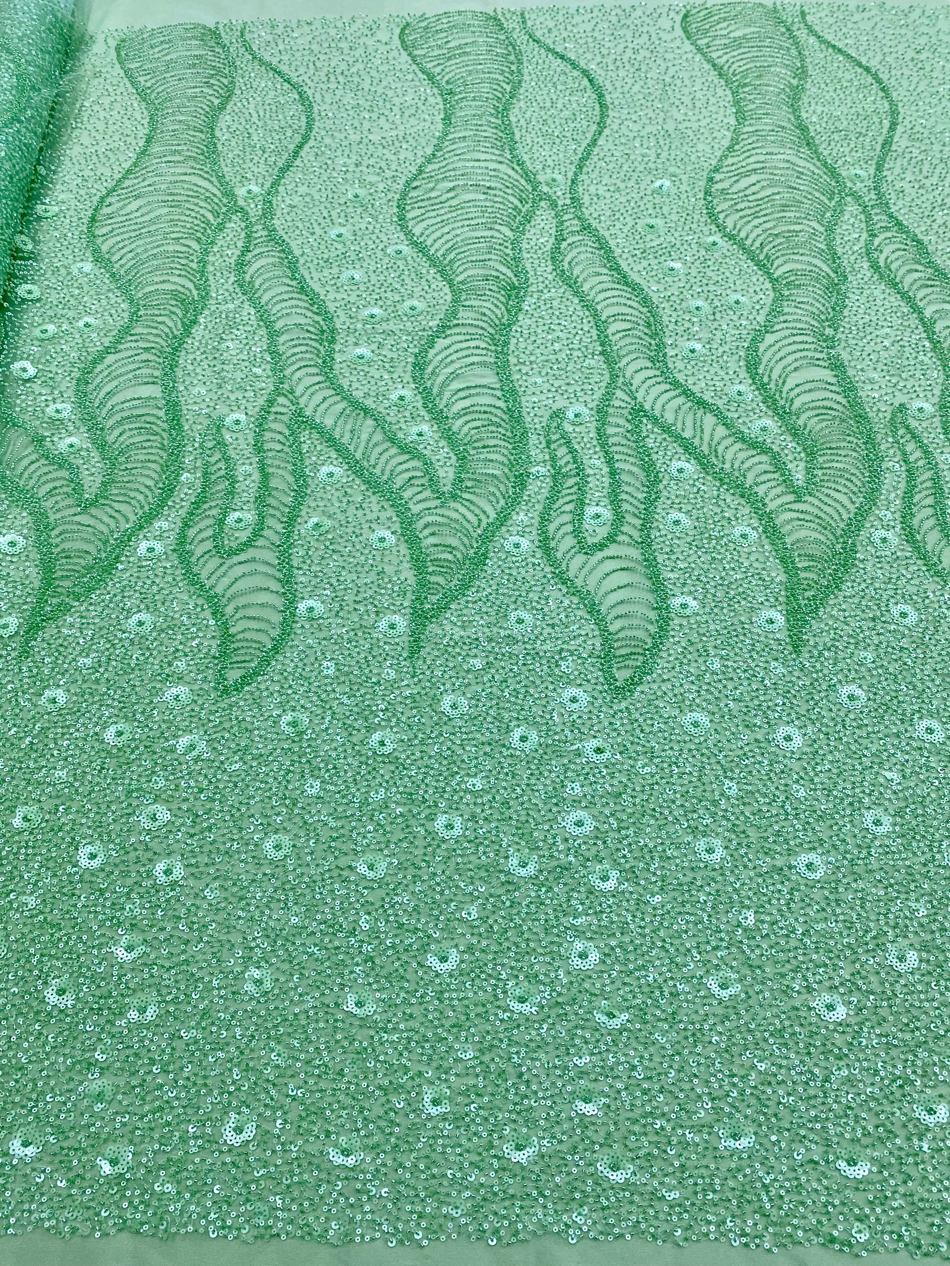 Dantela Couture Verde Menta cu Model Geometric si Flori, cu Margele si Paiete