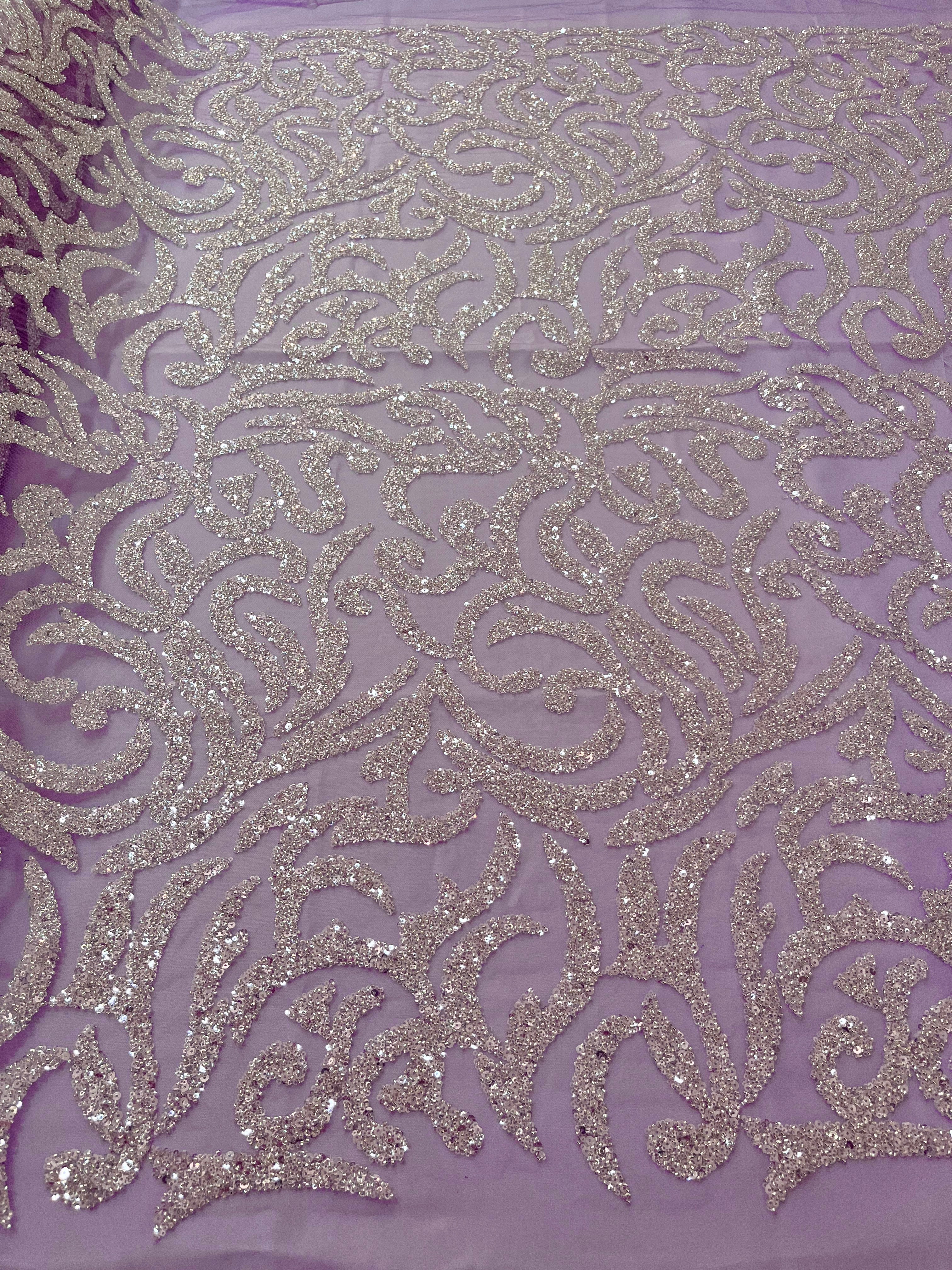 Dantela Couture Argintie pe Tulle Lavanda, cu Margele si Paiete