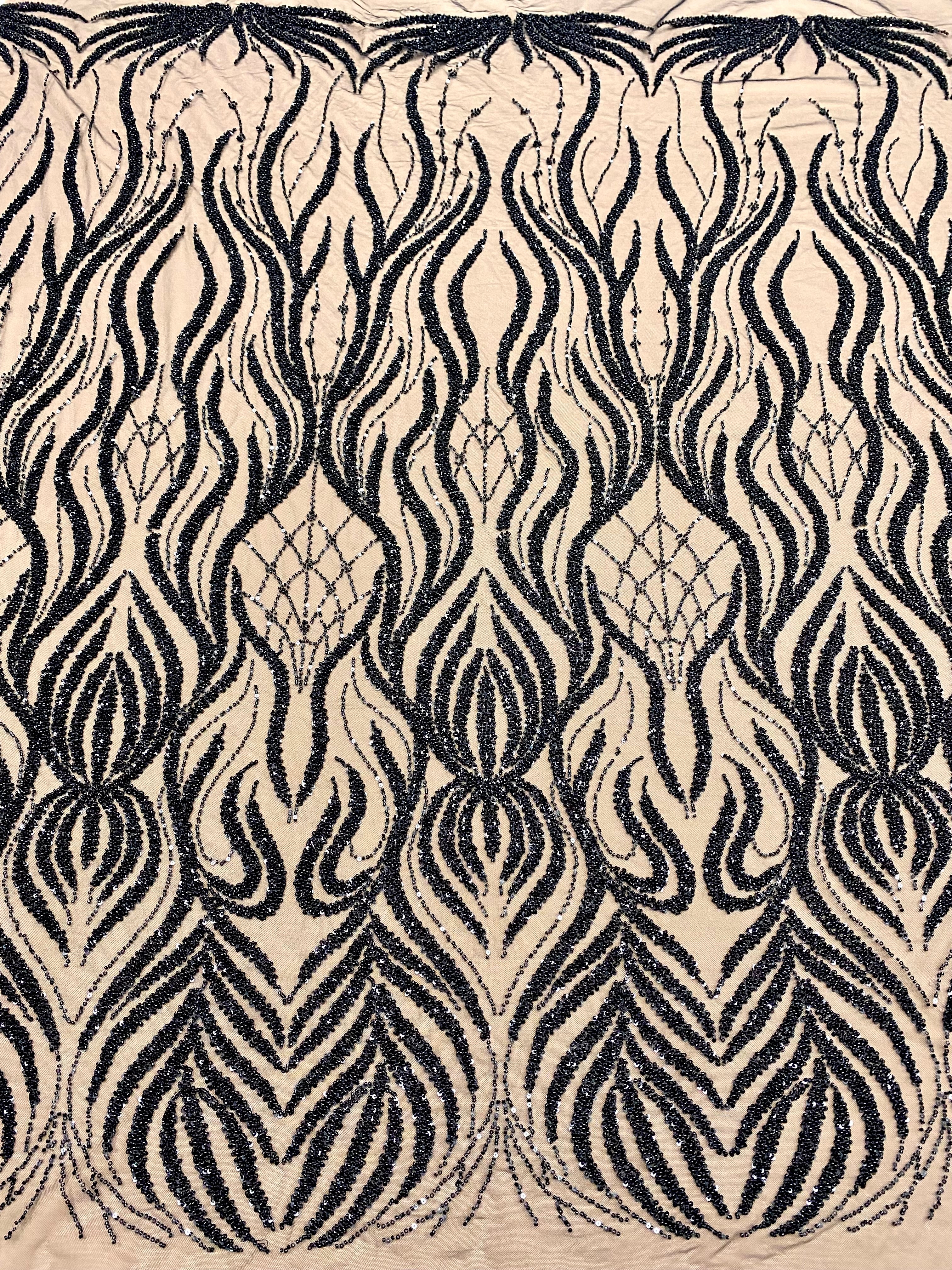 Dantela Couture Neagra cu Model Geometric, cu Margele si Paiete