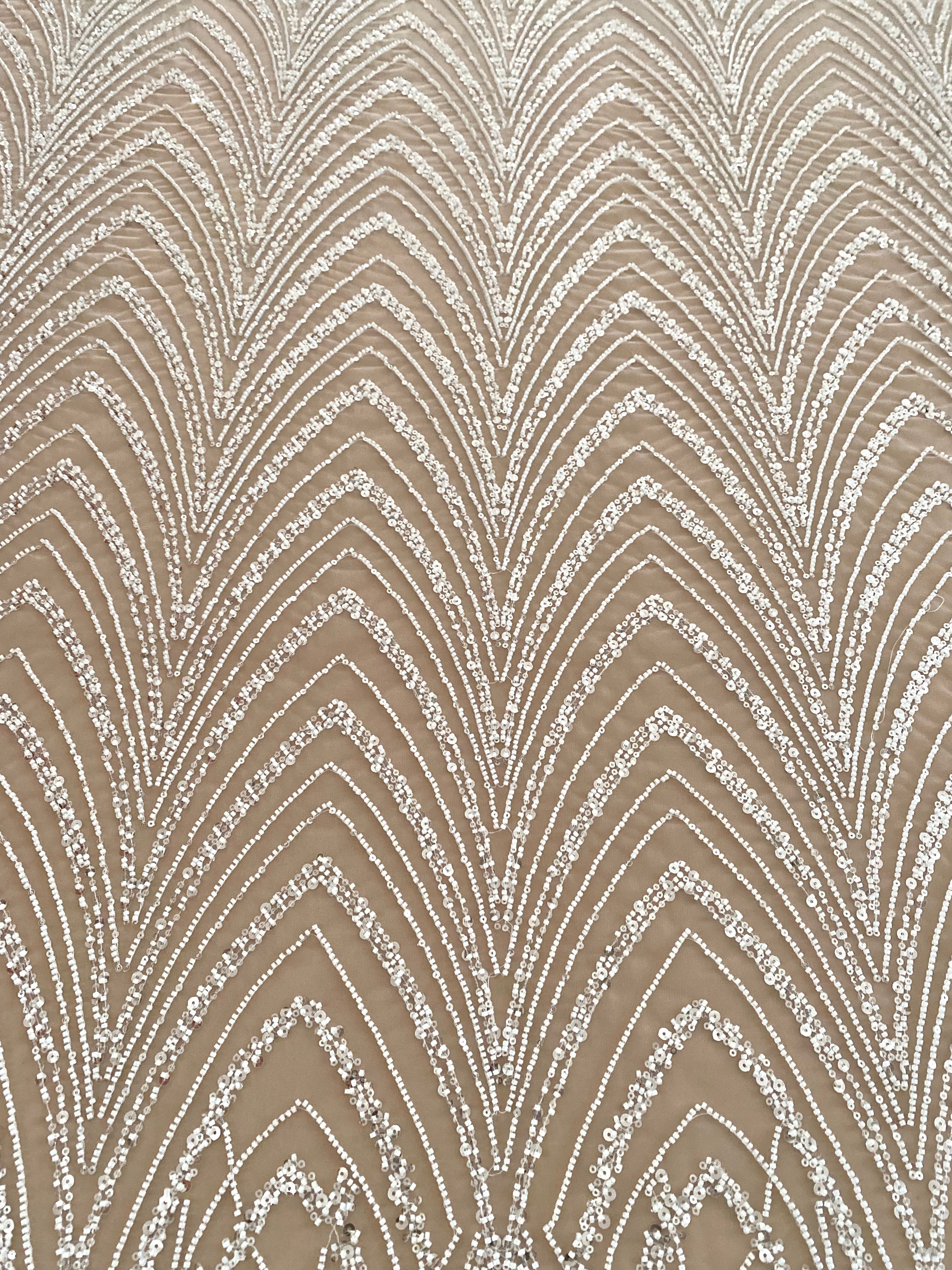 Cupon 2.30 m din Dantela Couture Ivory cu Model Geometric cu Margele si Paiete