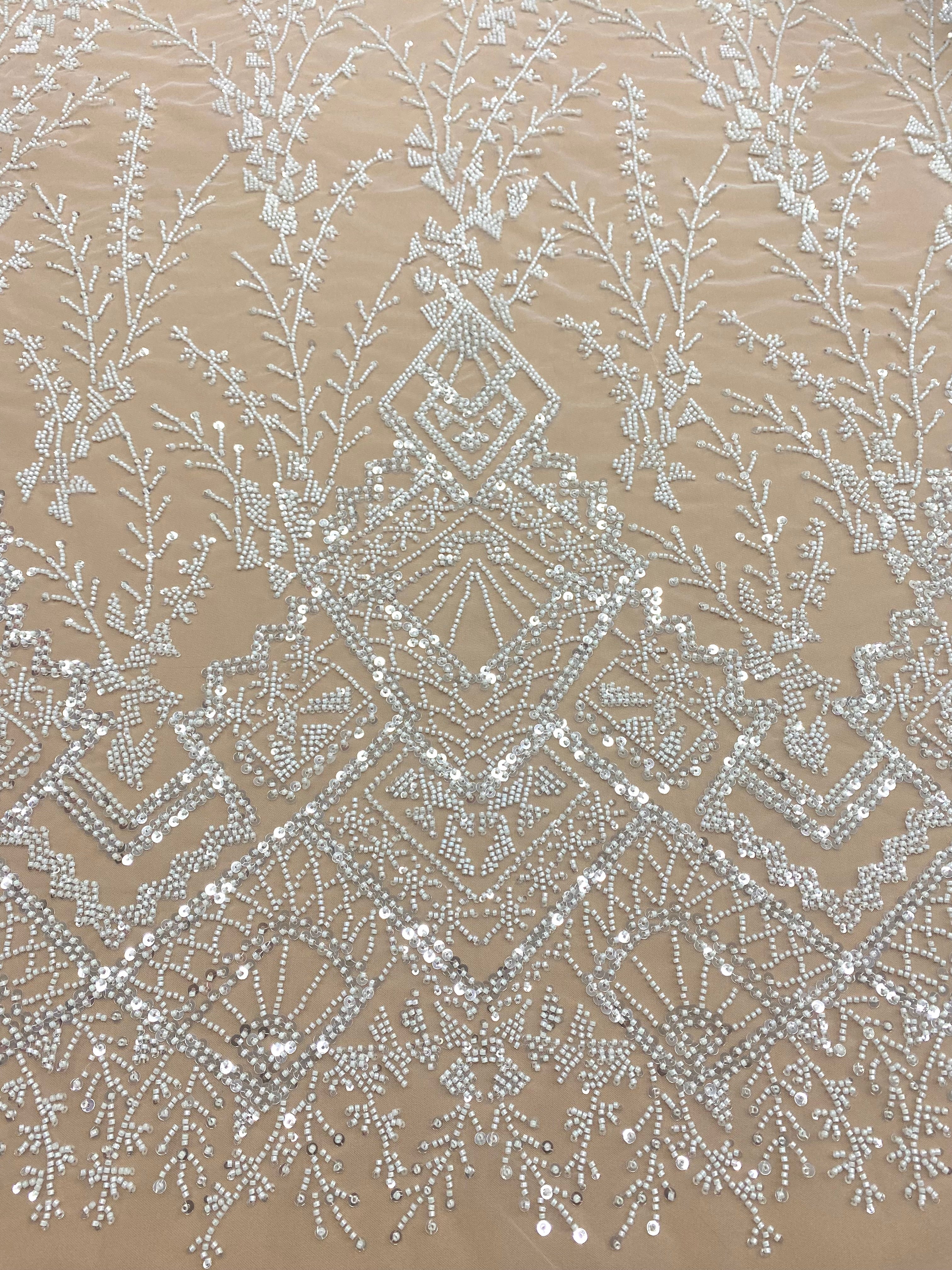 Csipke Couture Ivory geometrikus mintával, gyöngyökkel és flitterekkel