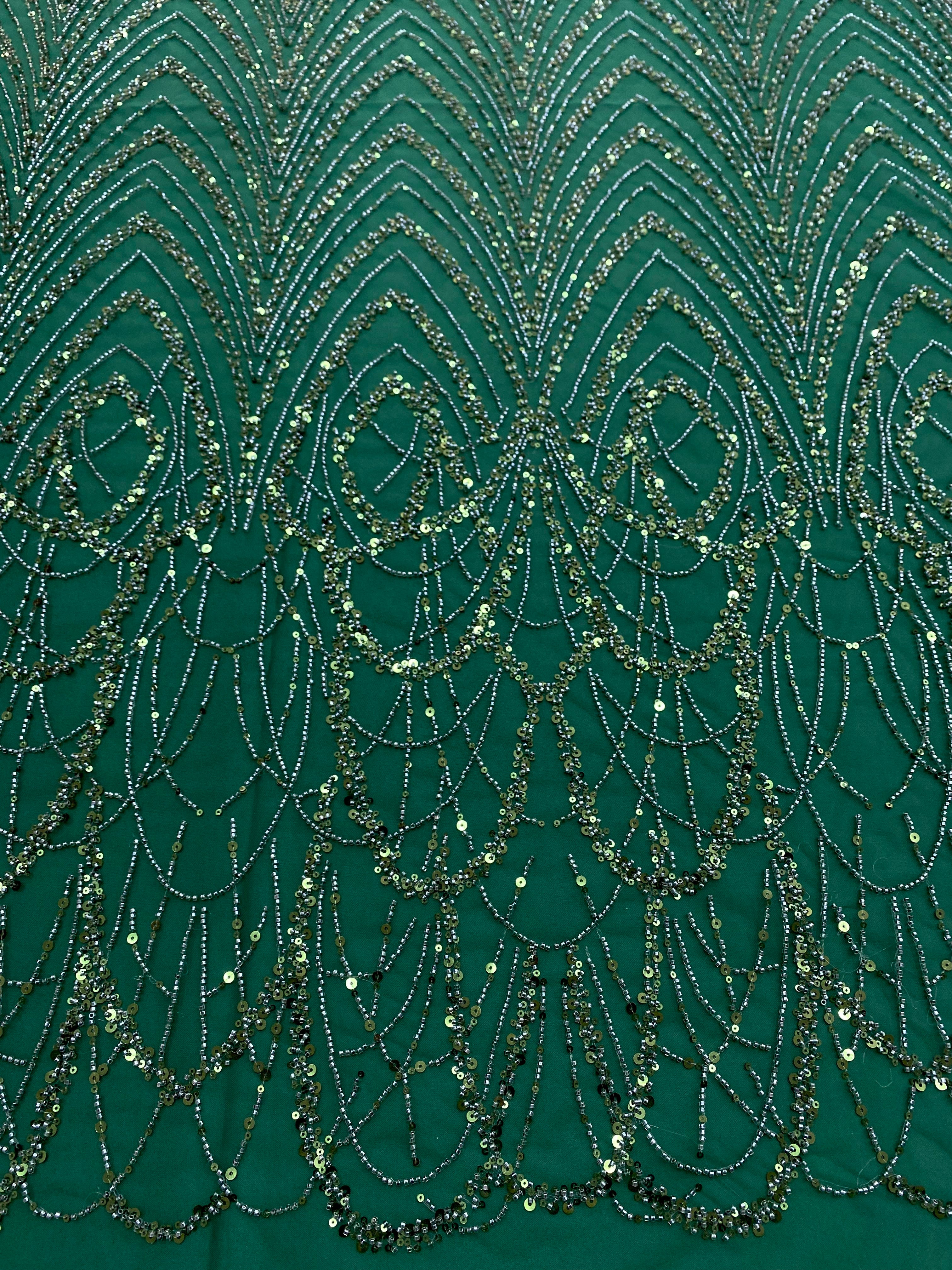 Dantela Couture Smaragdzöld Geometriai Mintával Gyöngyökkel és Flitterekkel