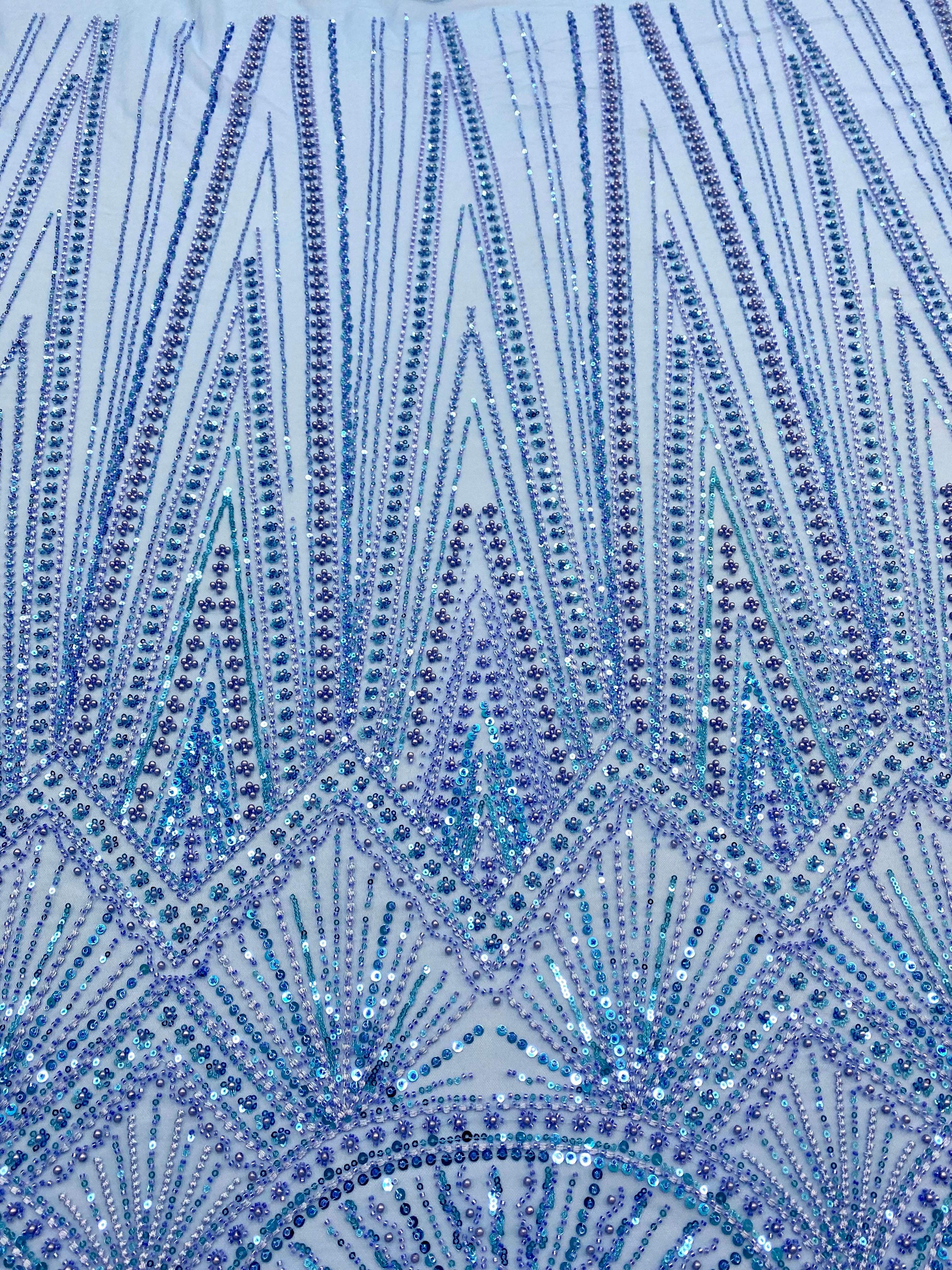 Dantela Couture Égkék Geometriai Mintával, Gyöngyökkel, Gyöngyöcskékkel és Flitterekkel