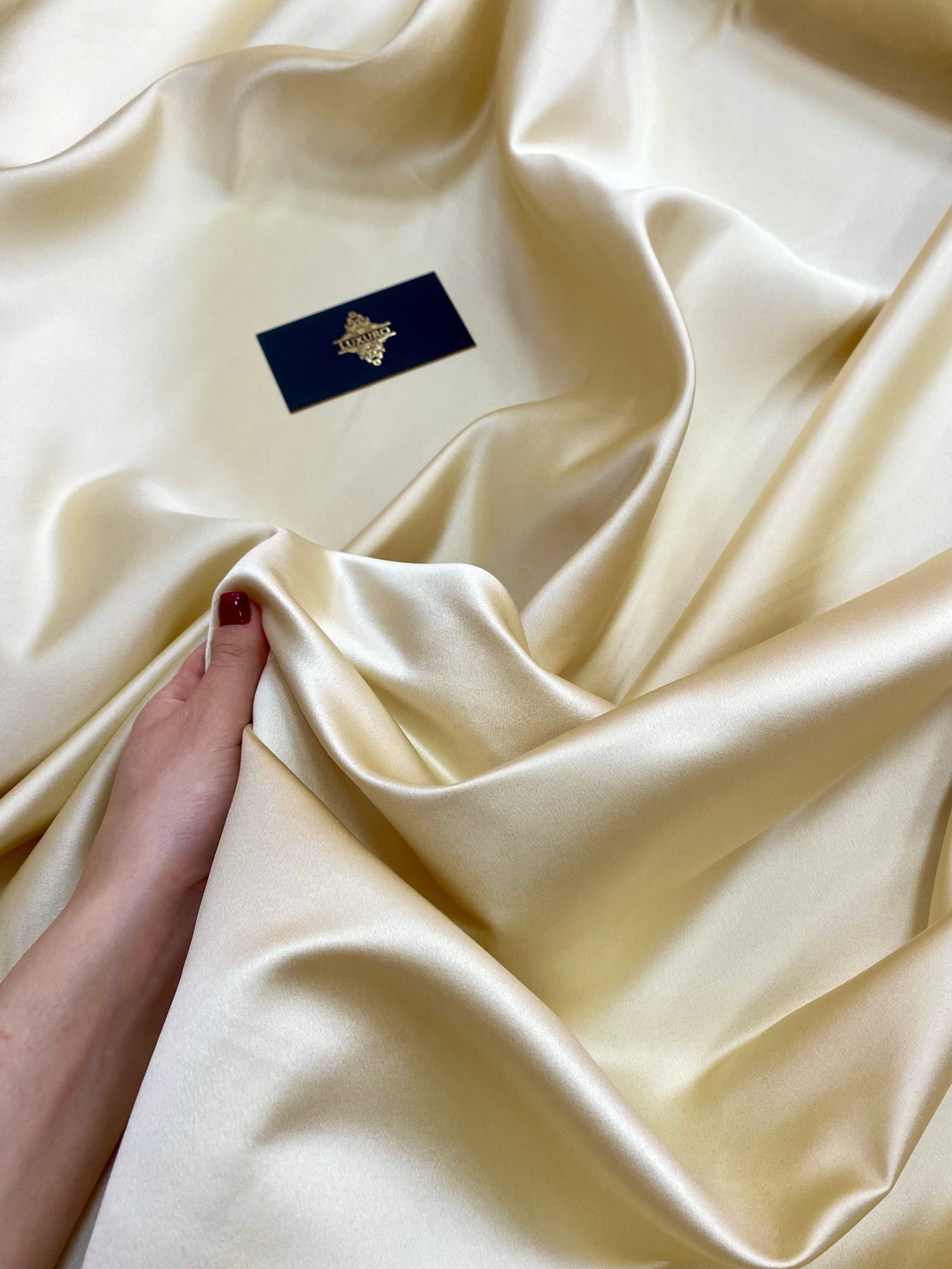 Premium Fixed Taffeta Golden Pearl