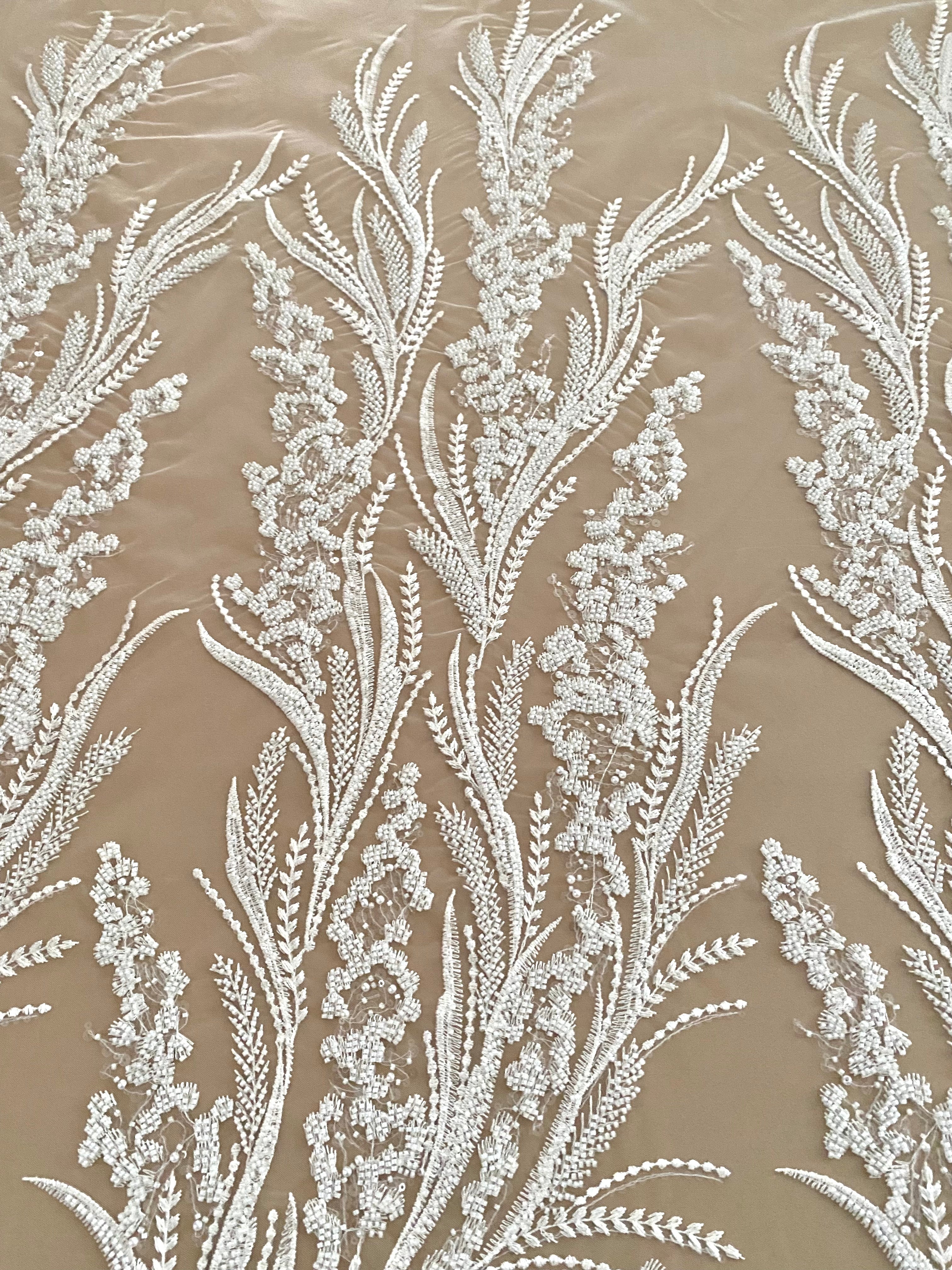 Lace with Floral Pattern, with Sided Pearls and Sequins