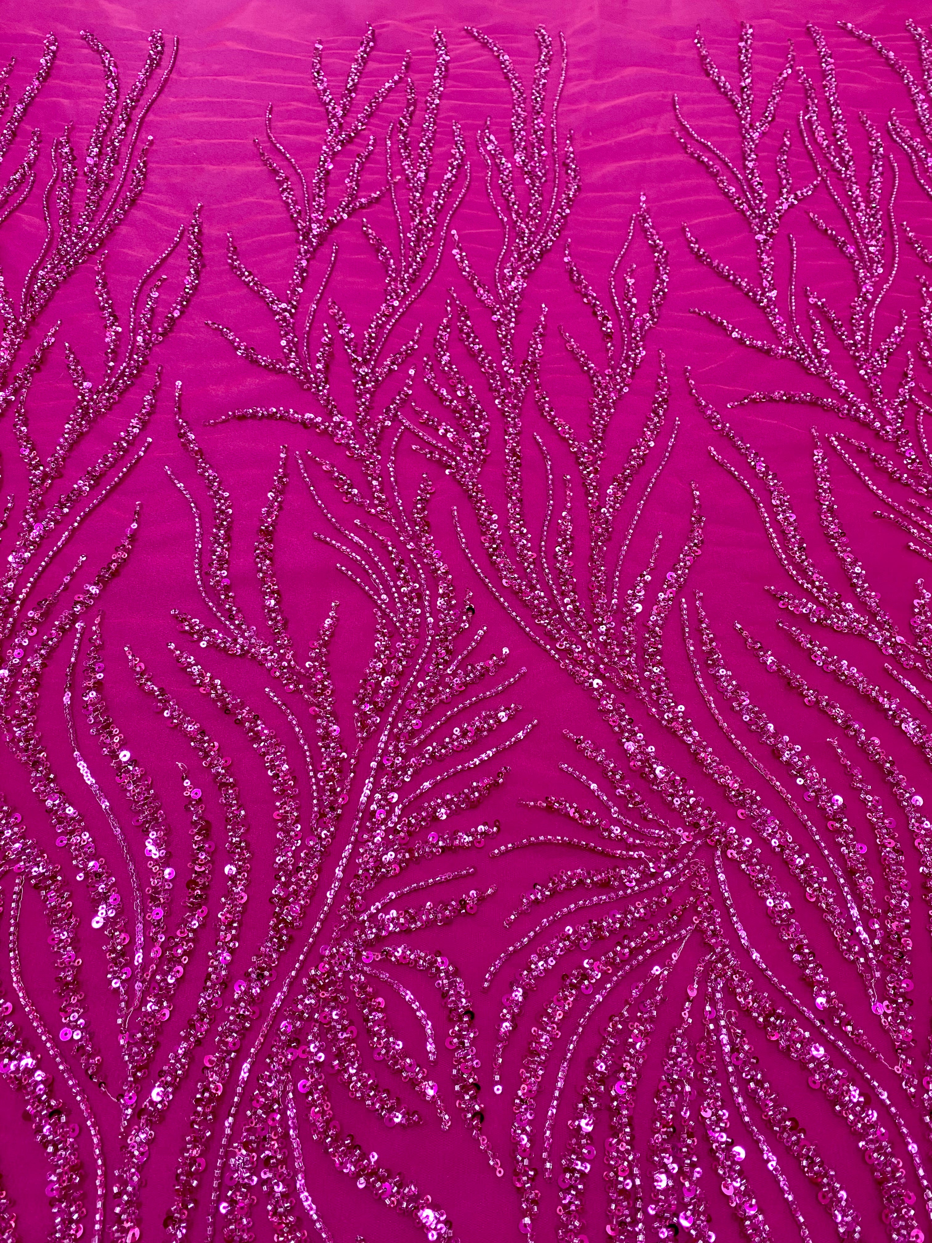 Dantela Couture Fucsia gyöngyökkel és flitterekkel, szálakkal