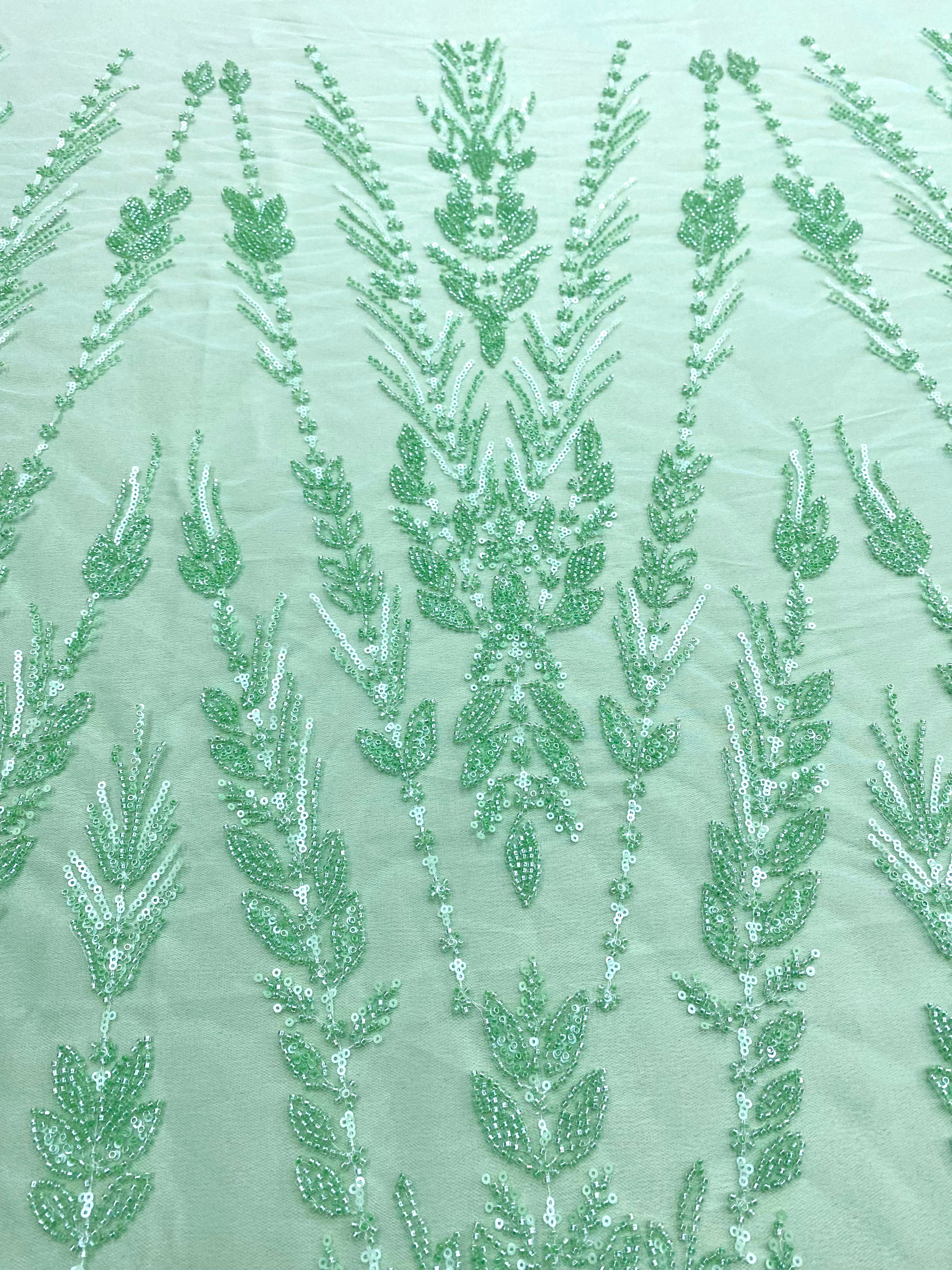 Dantela Couture Verde Menta cu Model Simetric, cu Margele si Paiete