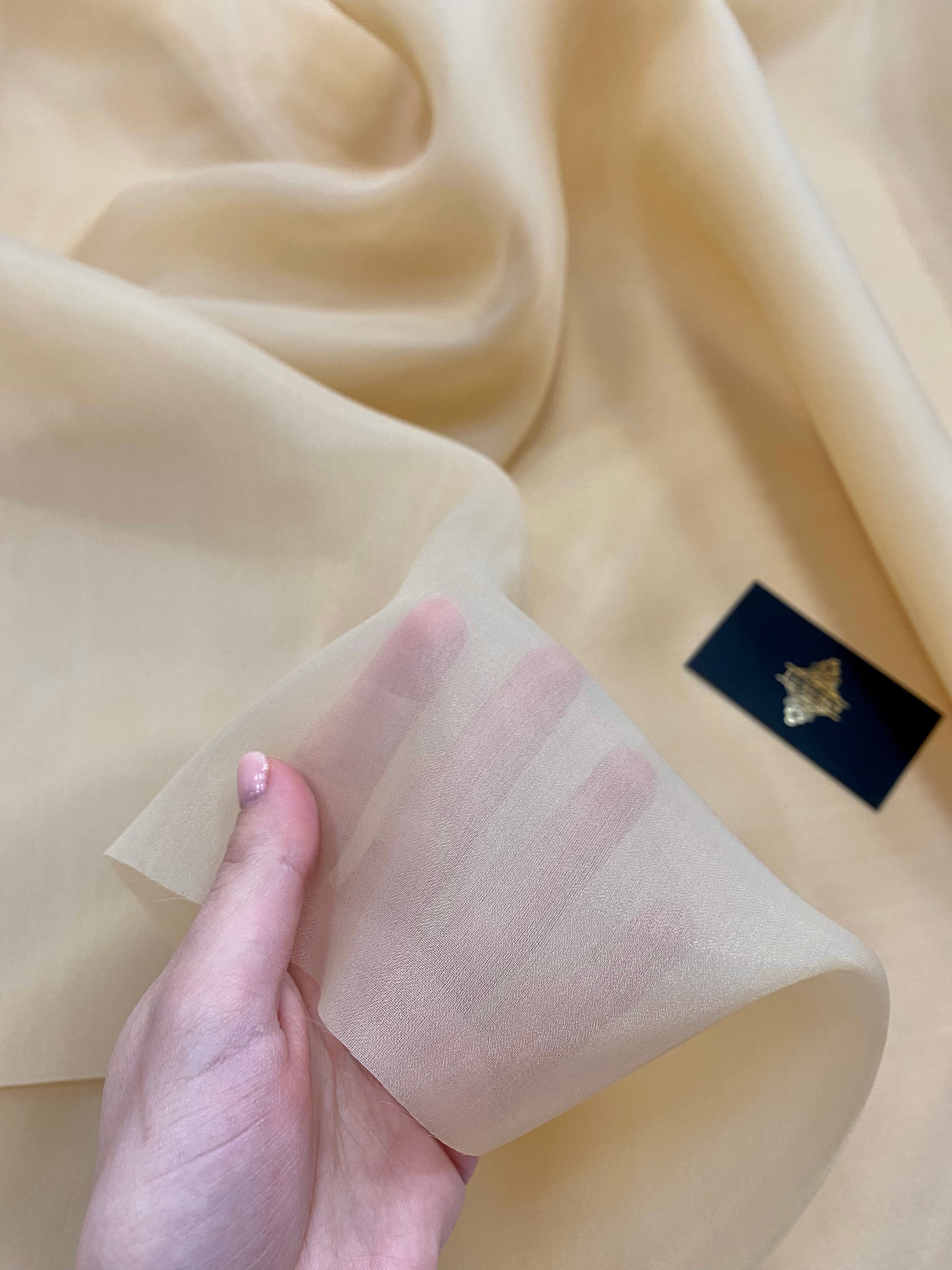 Organza Pearlescent Ivory