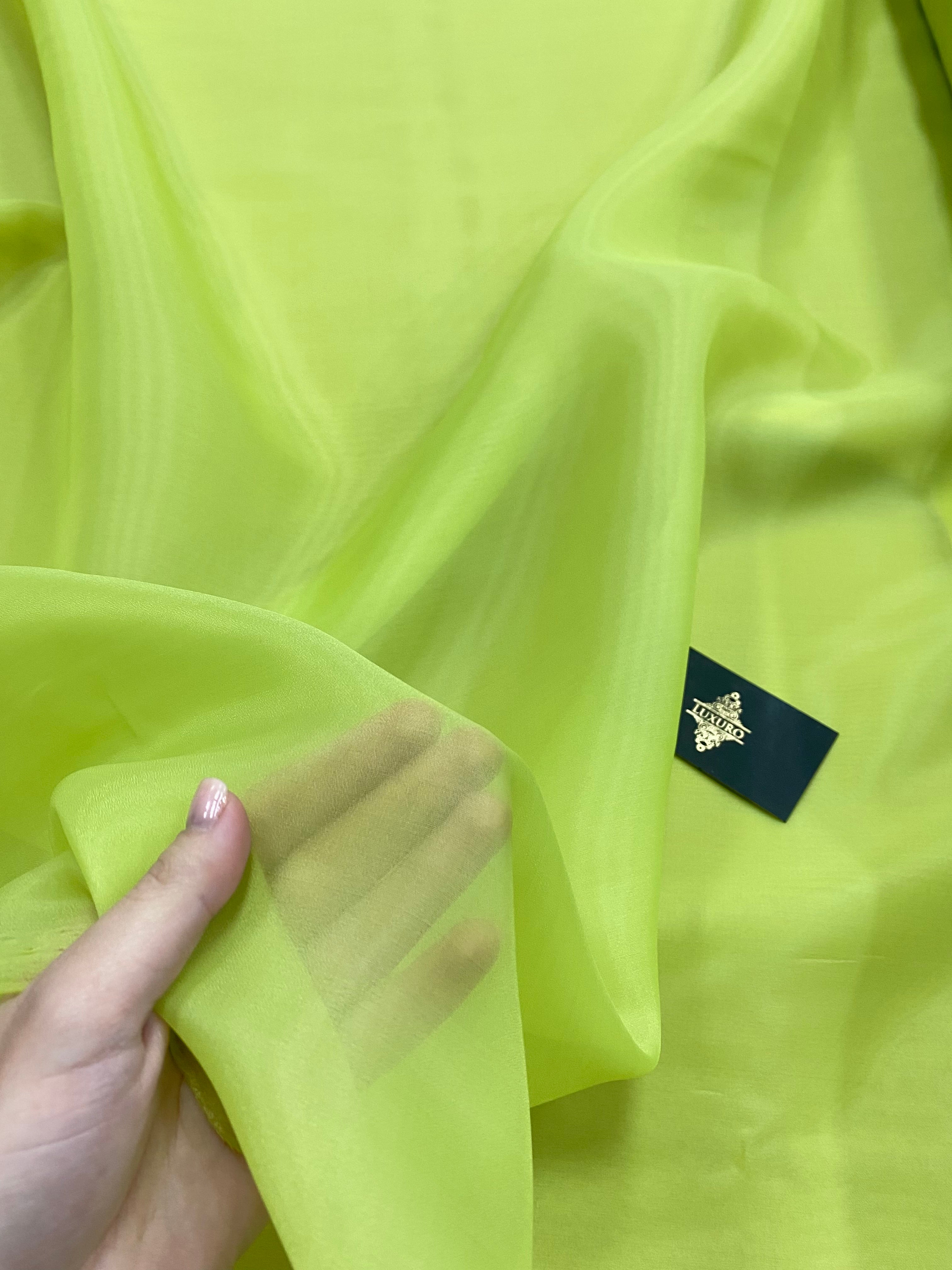 Organza Pearlescent Ivory