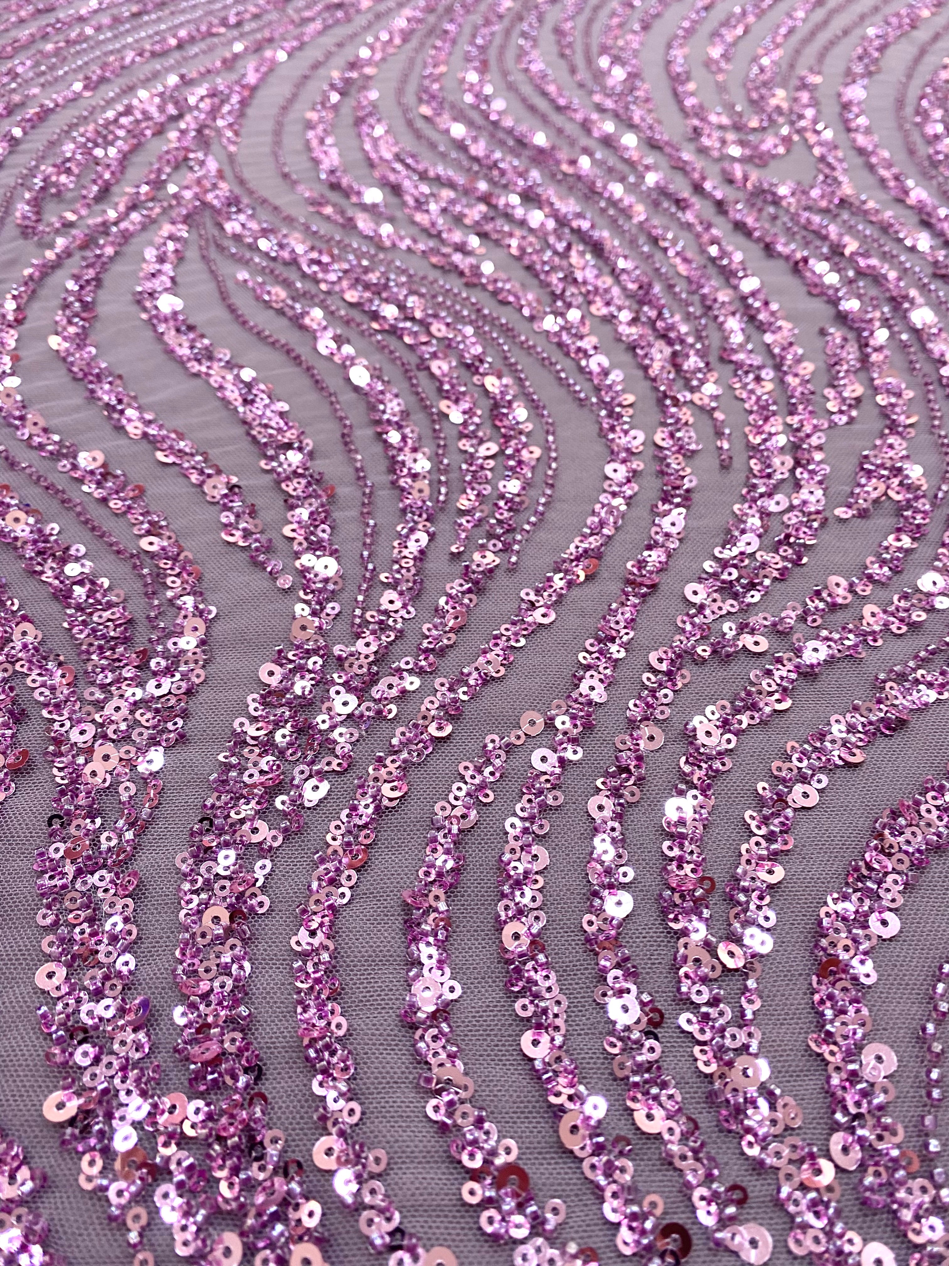 Dantela Couture Lavanda Pudrata cu Model Liniar, cu Margele si Paiete