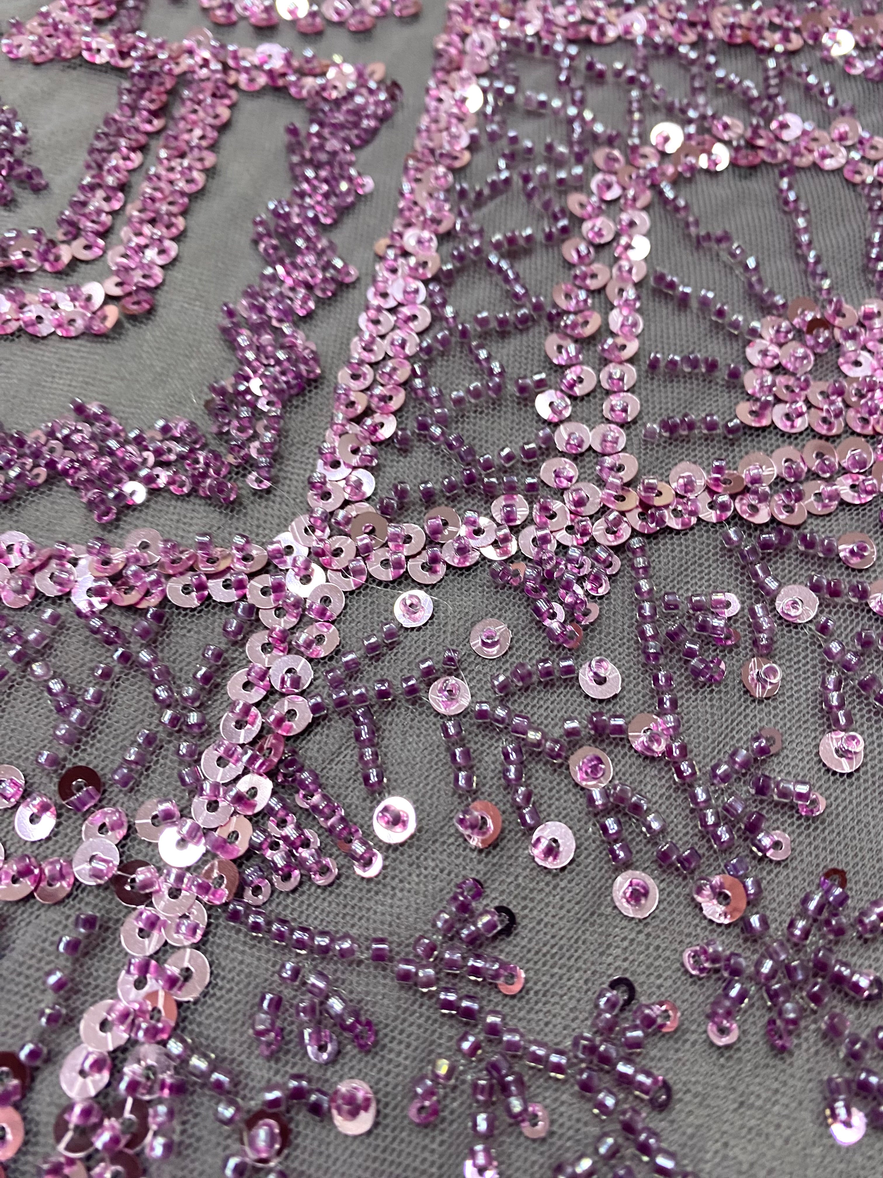 Dantela Couture Lavanda Pudrata cu Model Geometric, cu Margele si Paiete