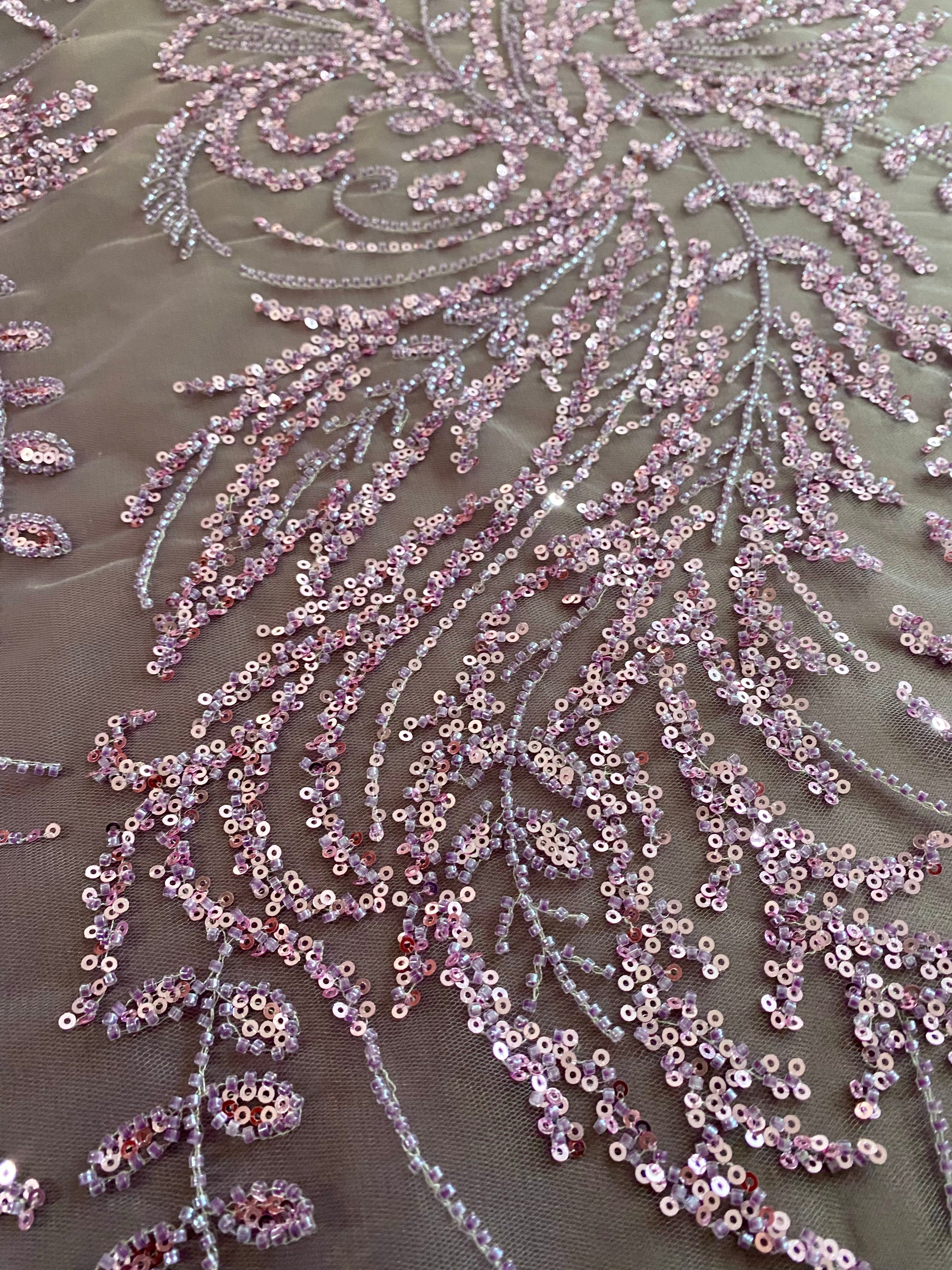 Dantela Couture Lavanda Pudrata cu Model Floral, cu Margele si Paiete