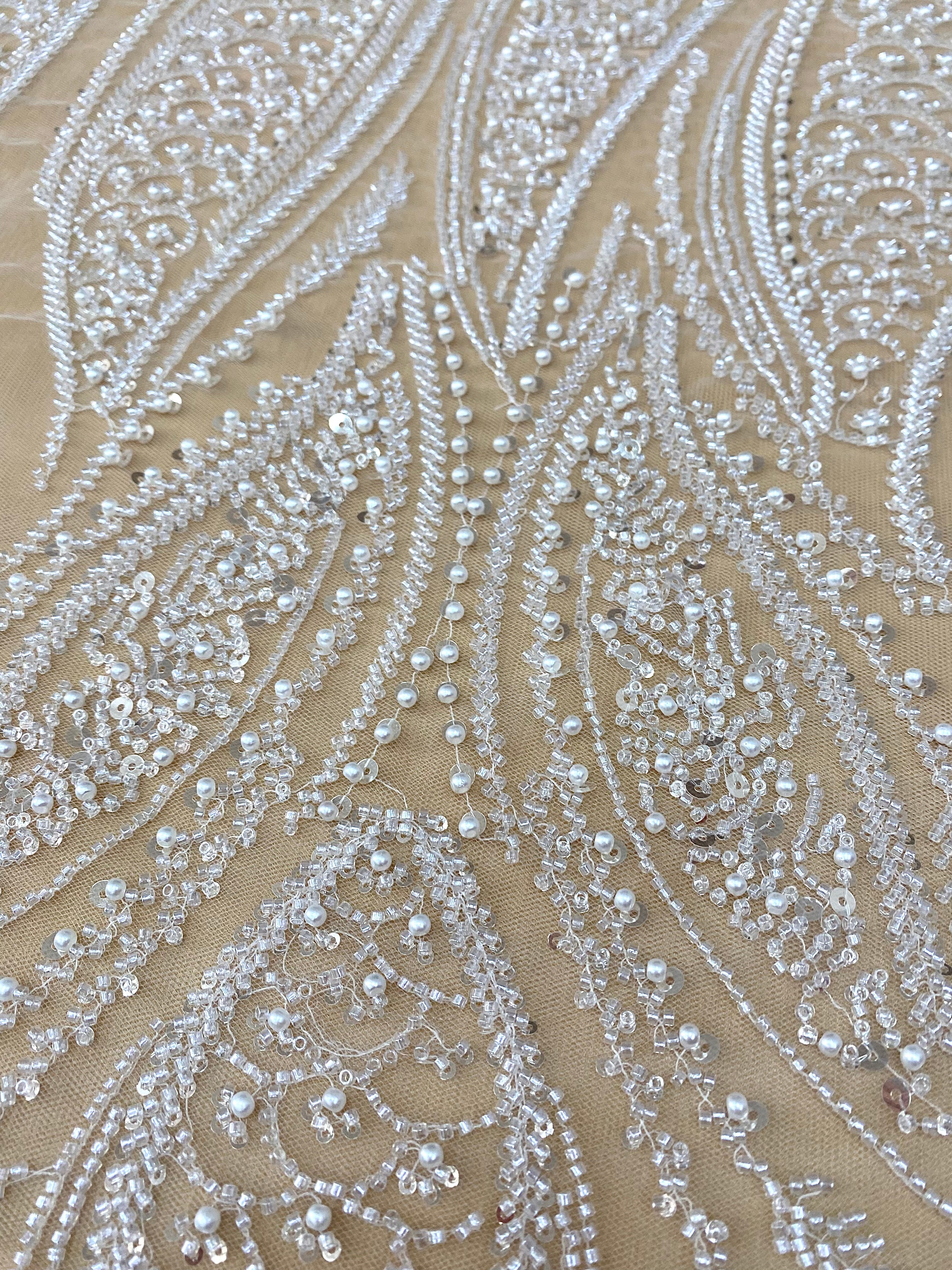 Dantela Couture Diamond cu Panou cu Perle, Margele si Paiete