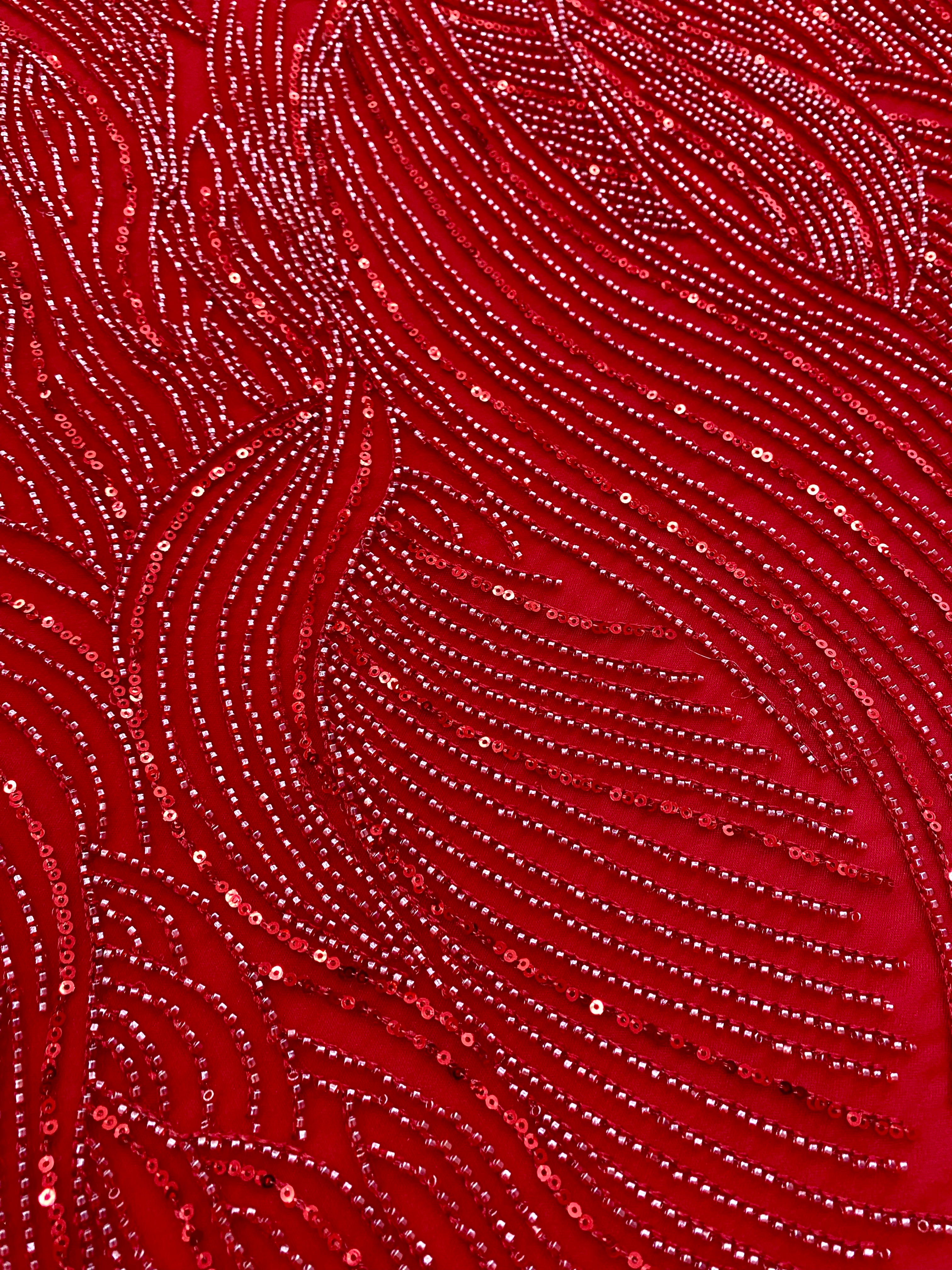 Csipke Couture rózsaszín, gyöngysorokkal, gyöngyökkel és flitterekkel