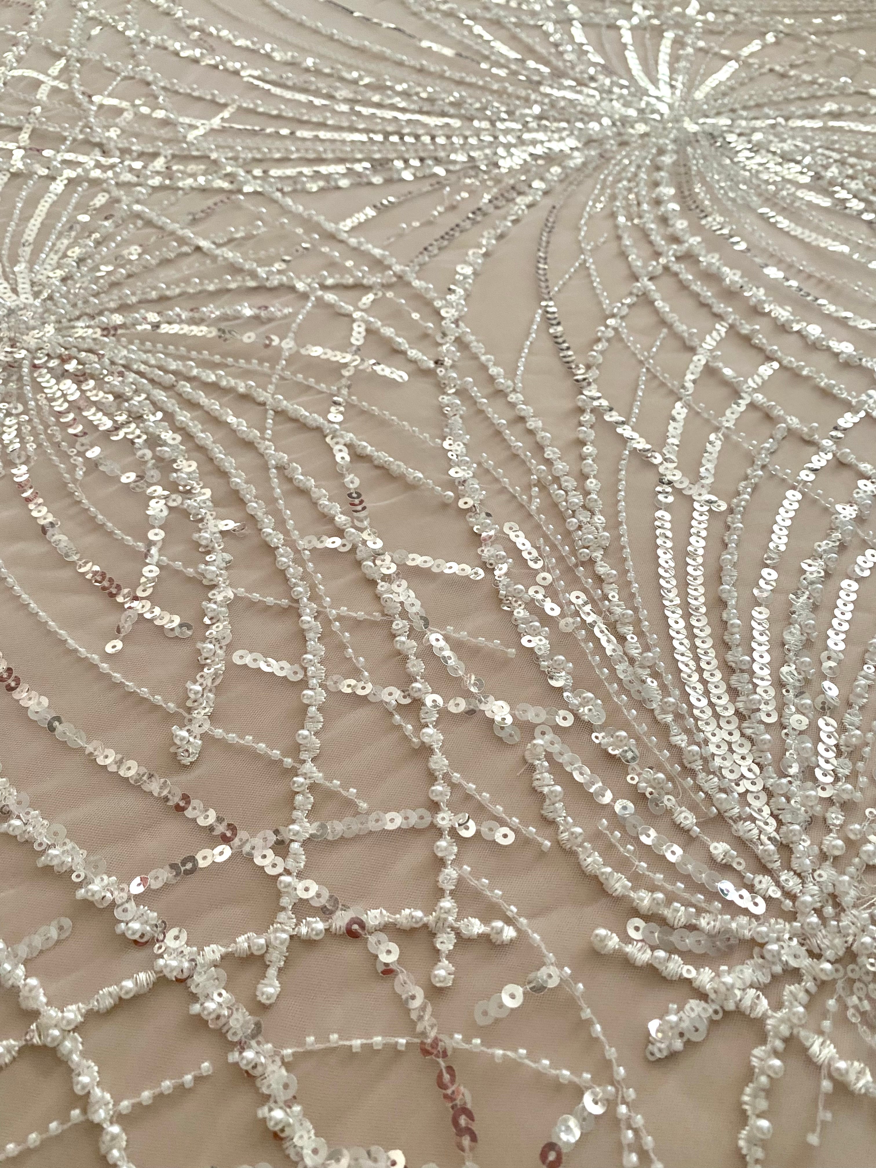 Dantela Couture Ivory cu Model Geometric, cu Perle, Margele si Paiete