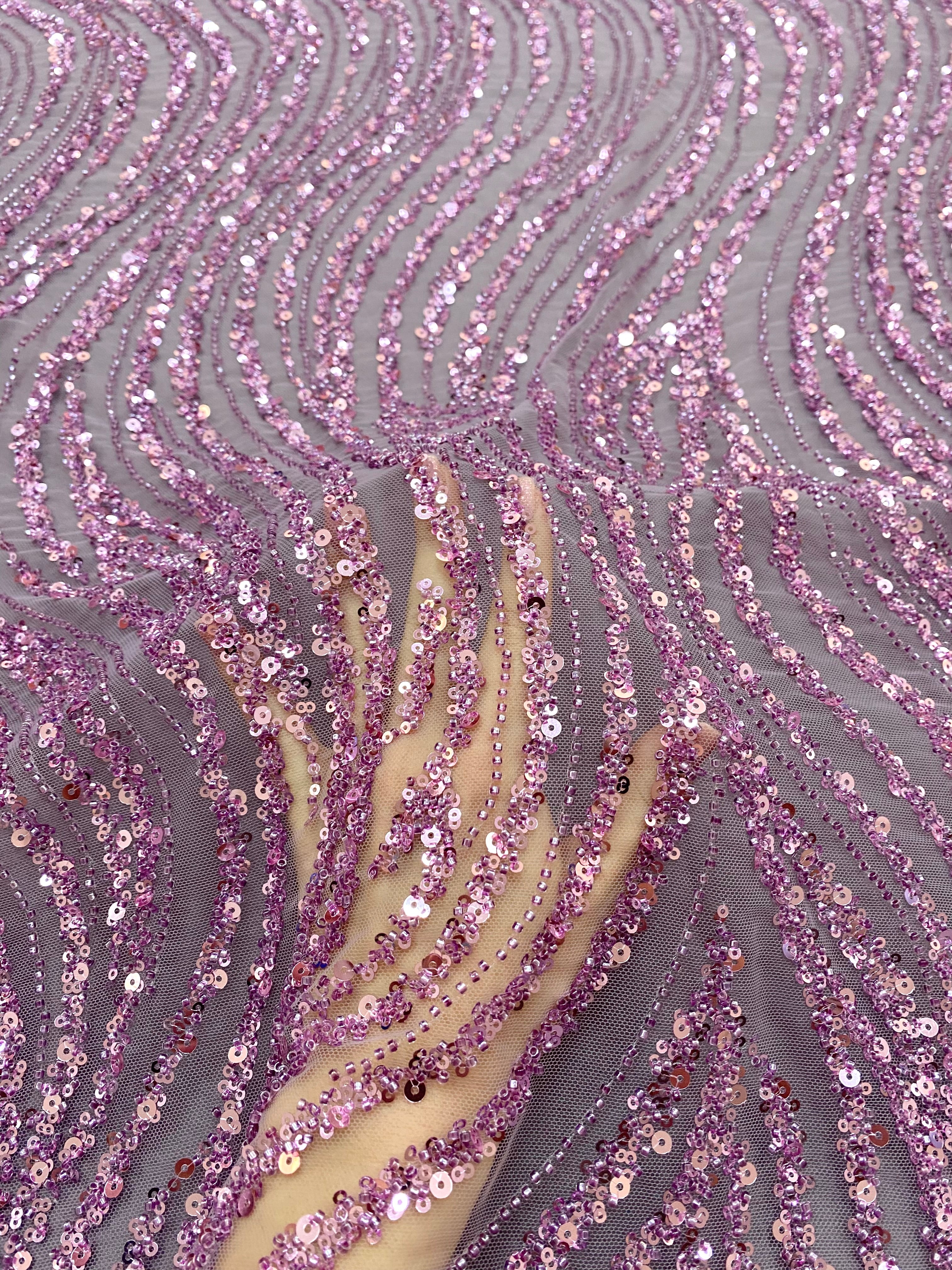 Dantela Couture Lavanda Pudrata cu Model Liniar, cu Margele si Paiete