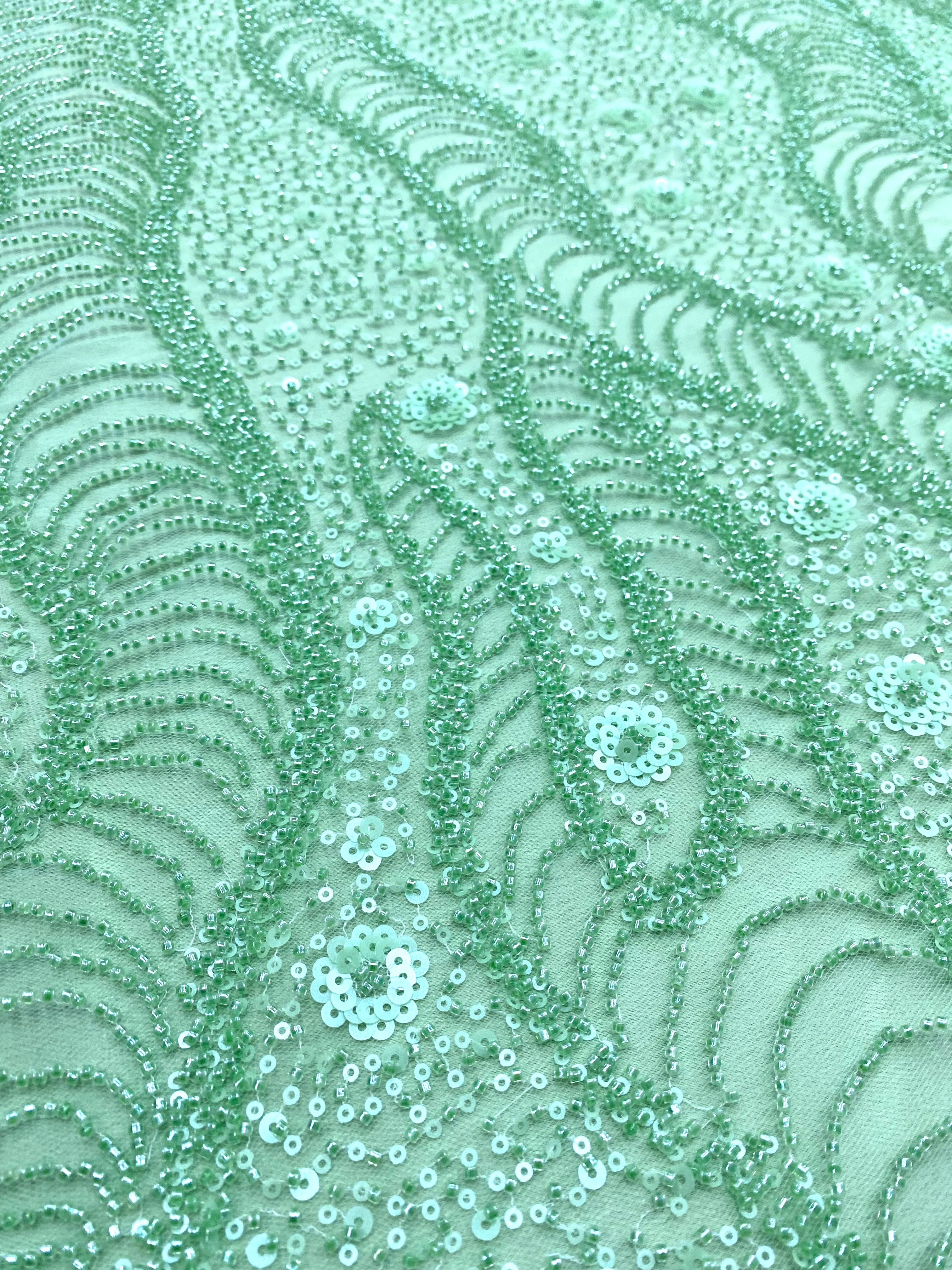 Dantela Couture Verde Menta cu Model Geometric si Flori, cu Margele si Paiete